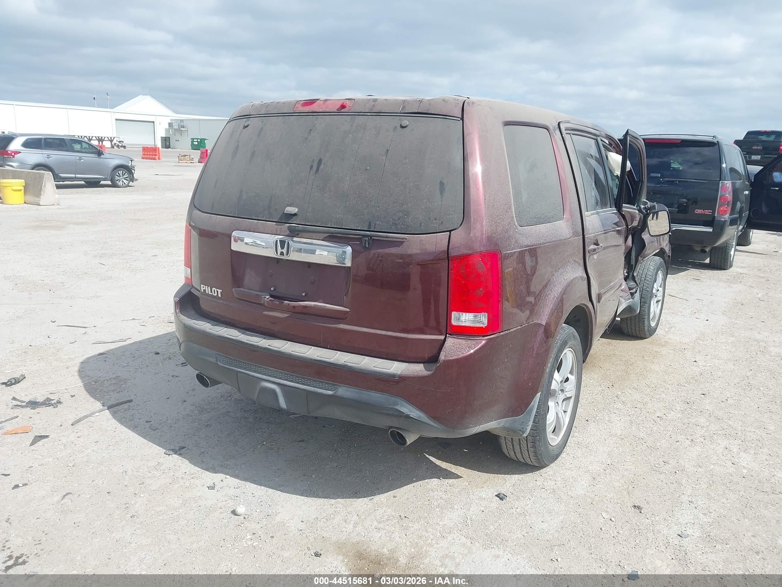 HONDA PILOT image 4