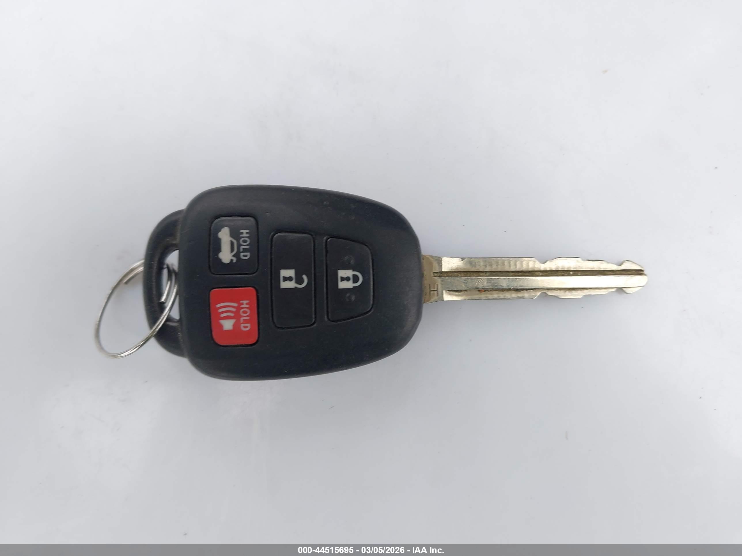 TOYOTA COROLLA image 11