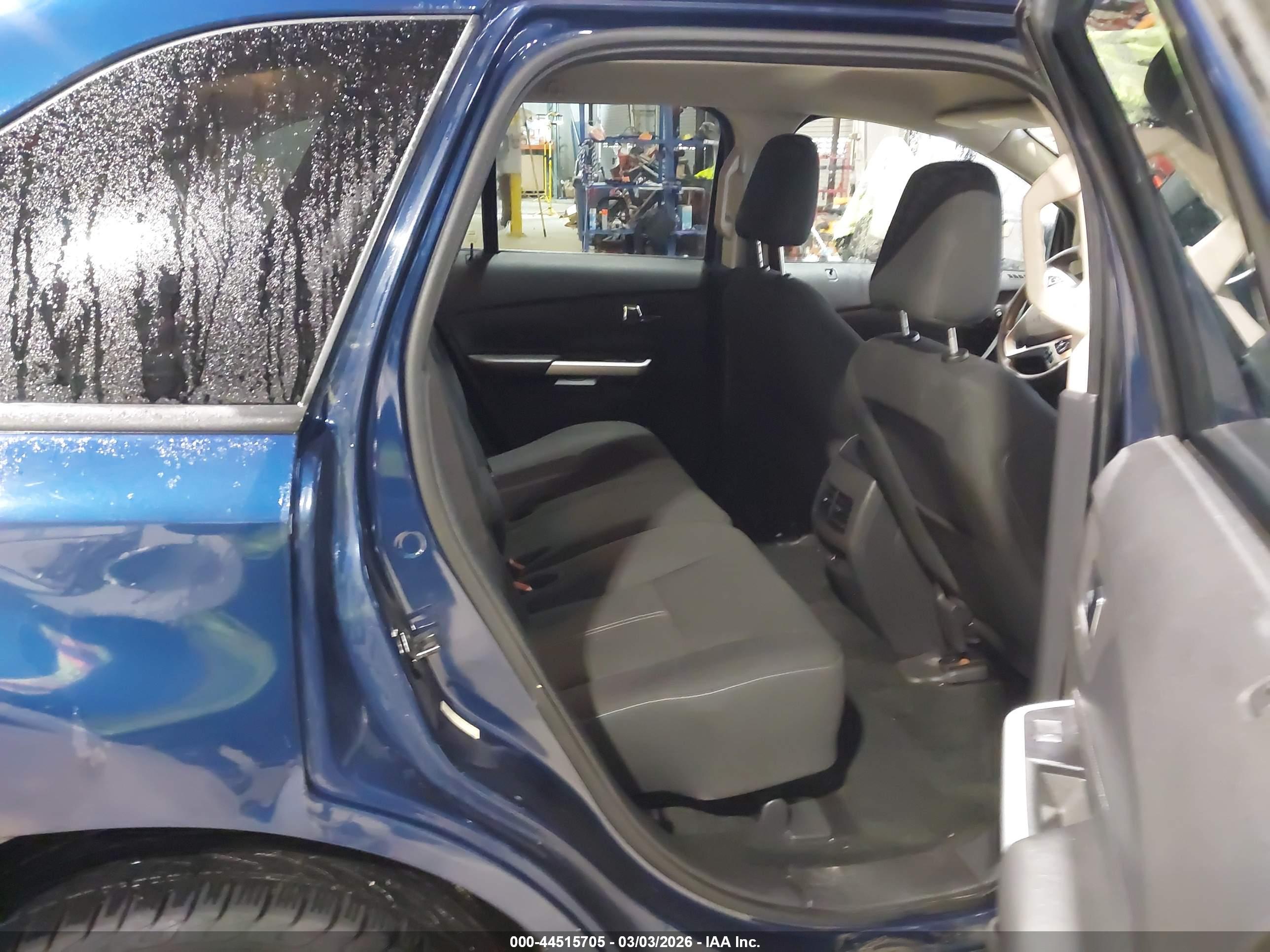 FORD EDGE image 8