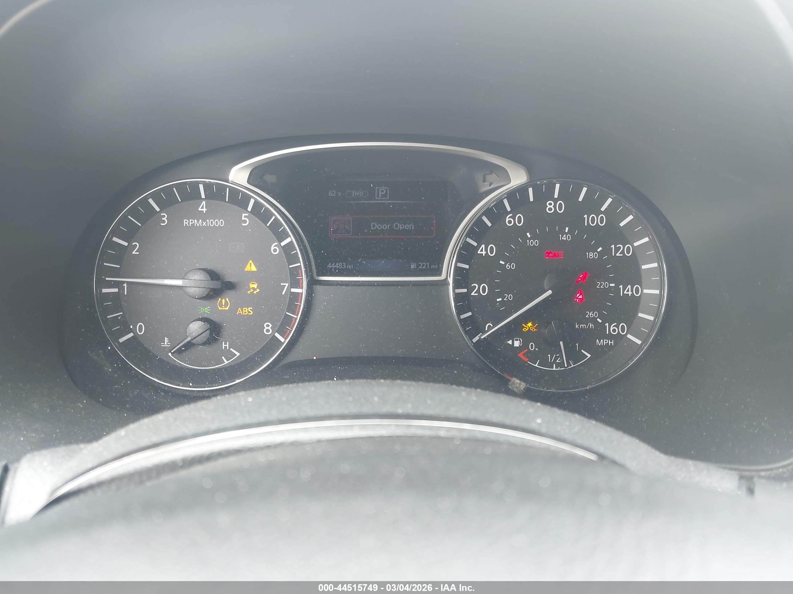 NISSAN PATHFINDER image 7