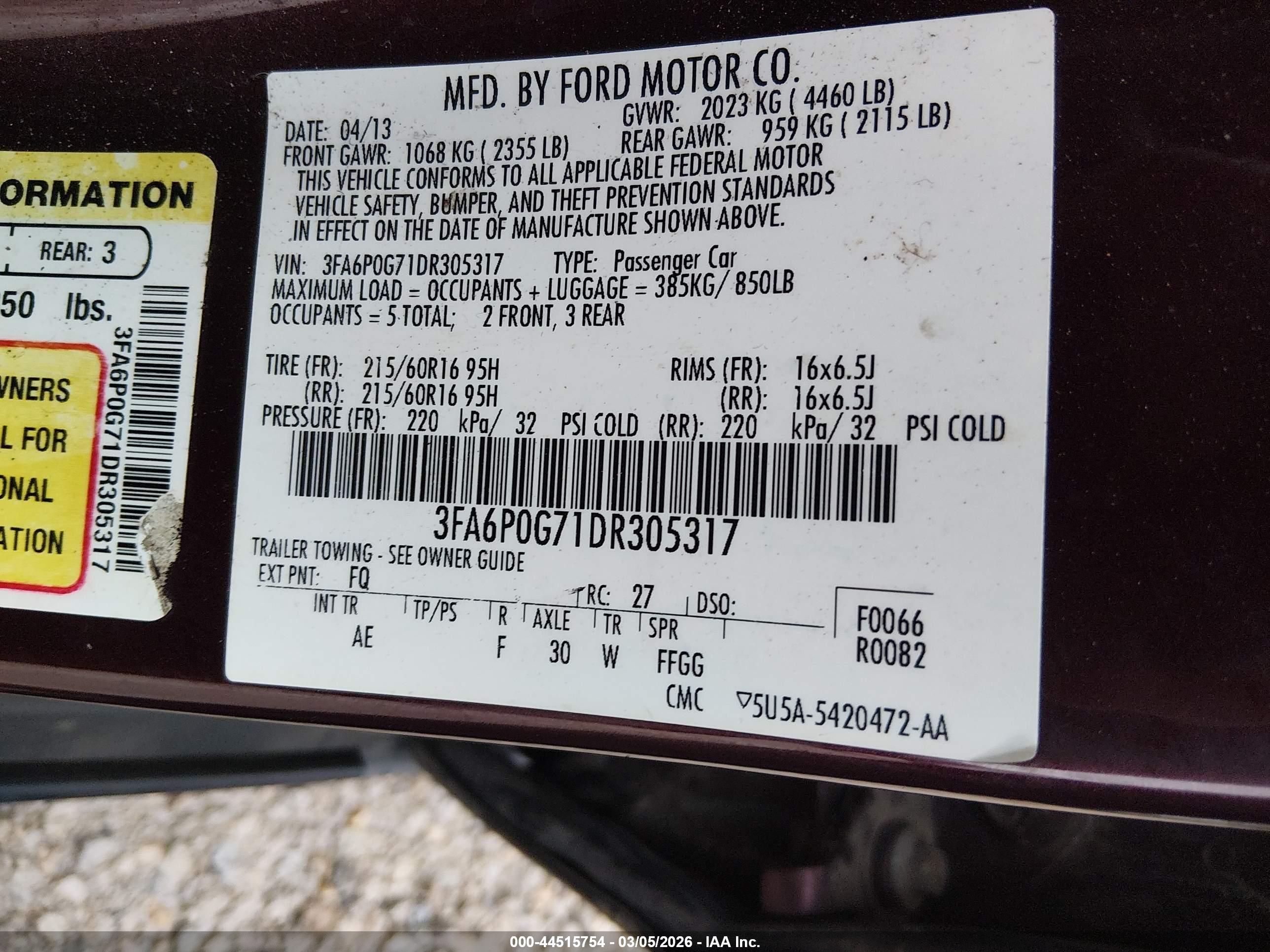 FORD FUSION image 9