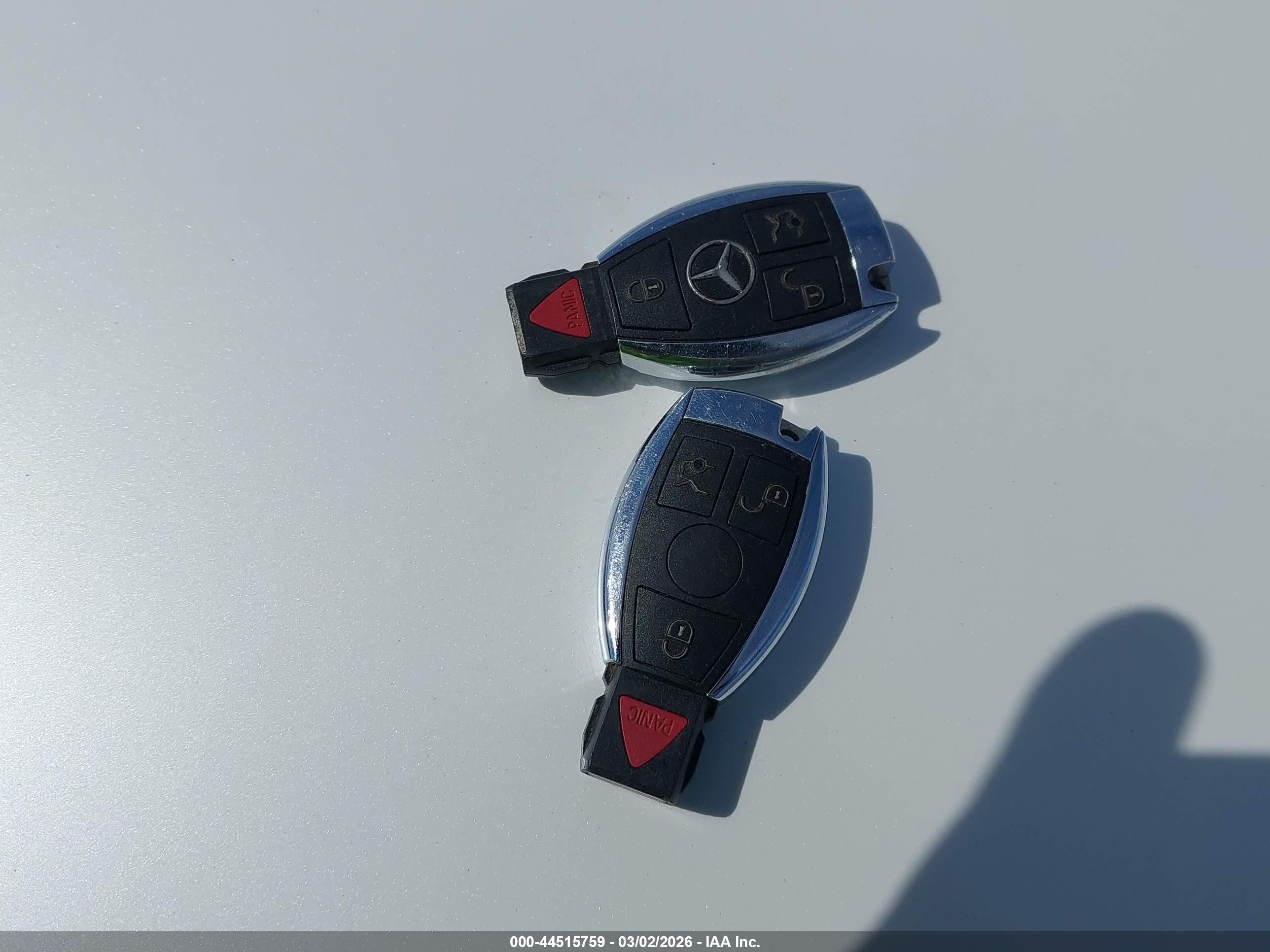 MERCEDES-BENZ GLK image 11