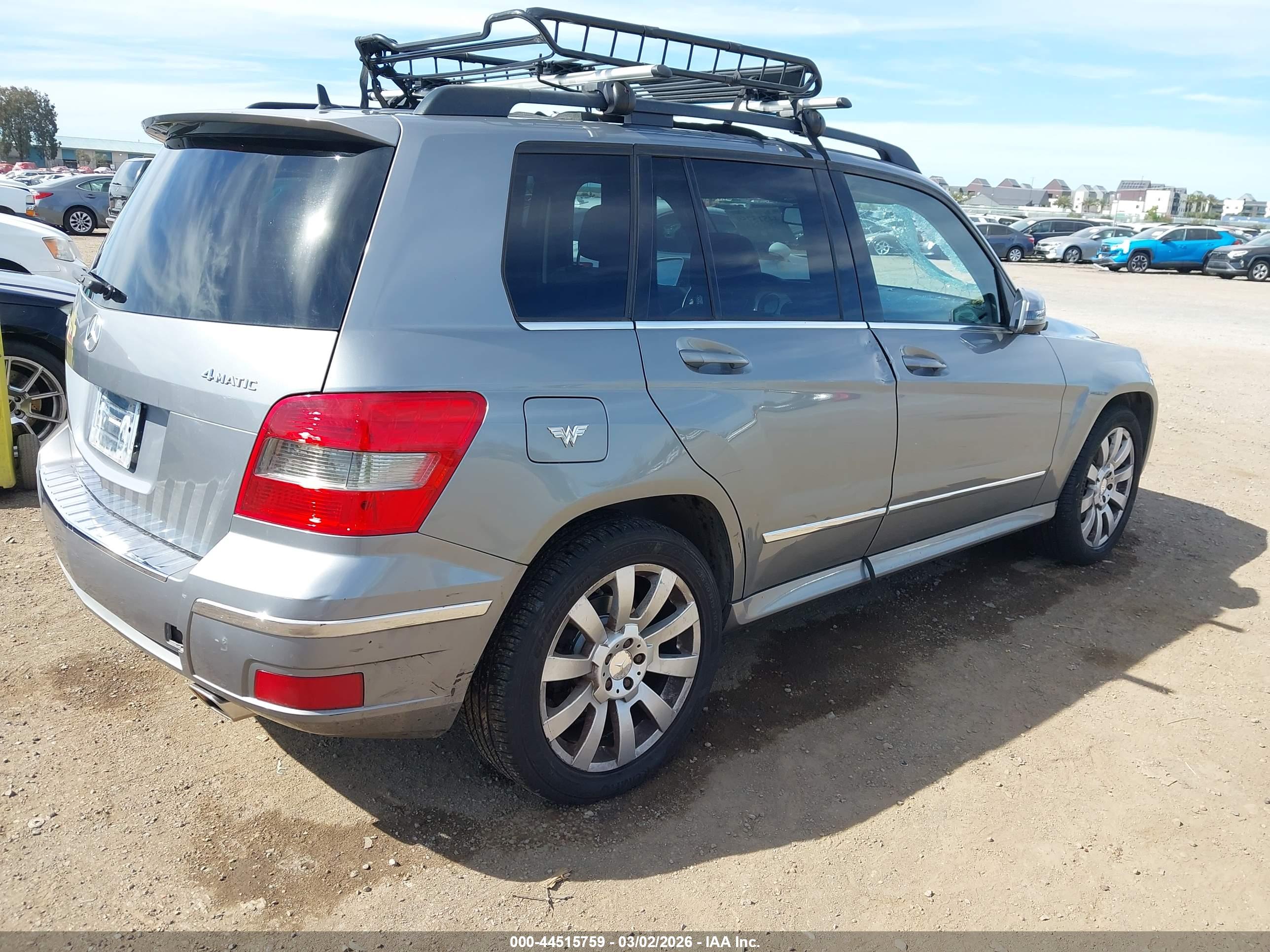 MERCEDES-BENZ GLK image 4