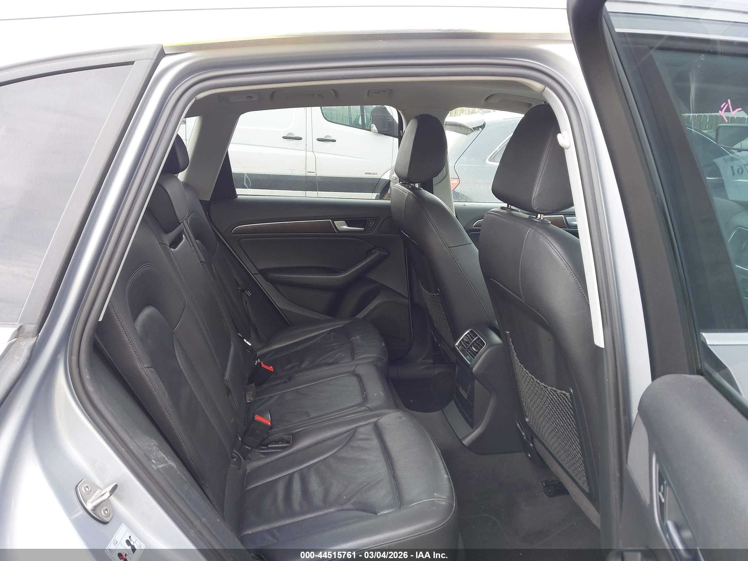AUDI Q5 image 8