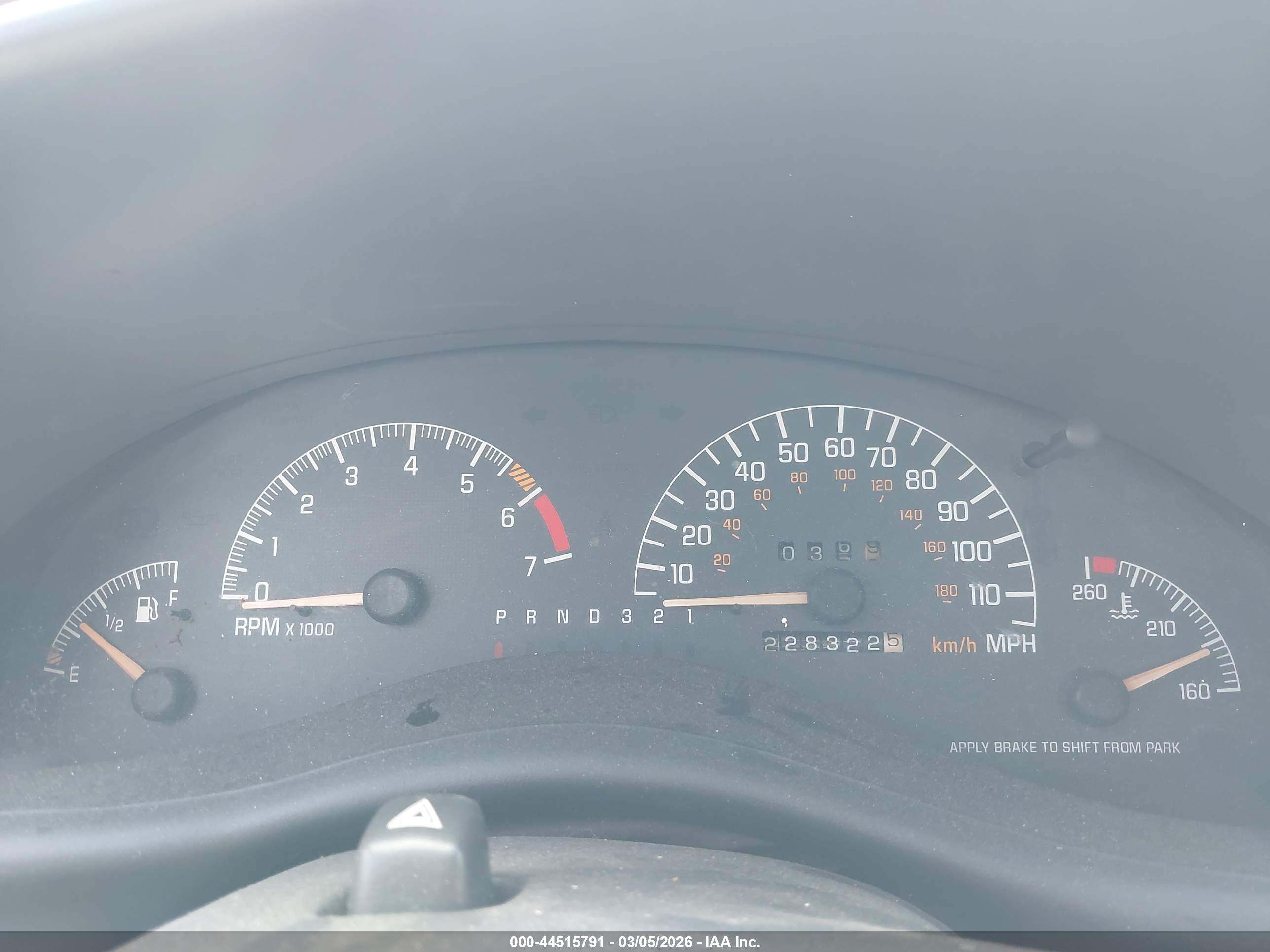 PONTIAC GRAND image 7