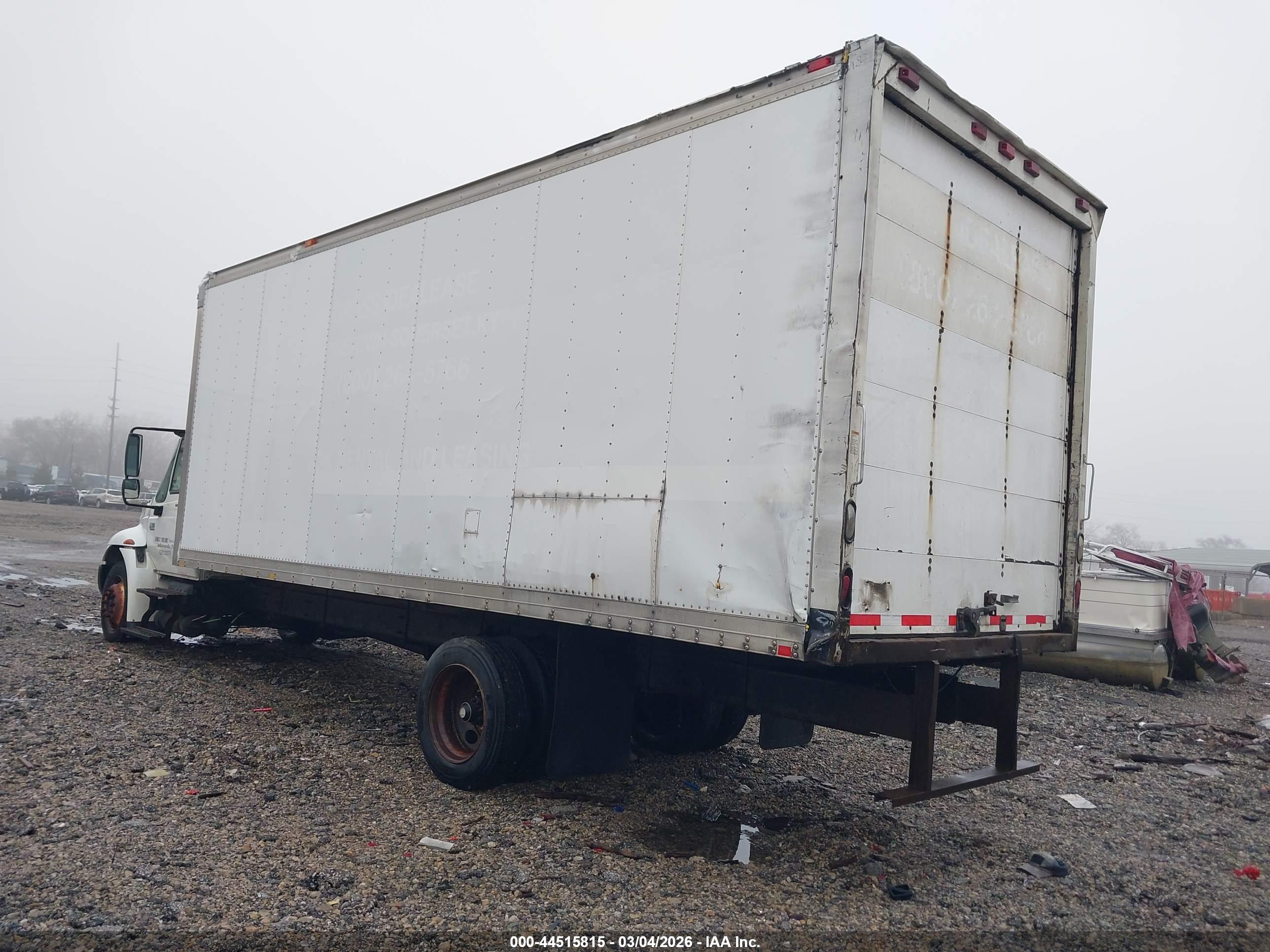 INTERNATIONAL 4000 image 3