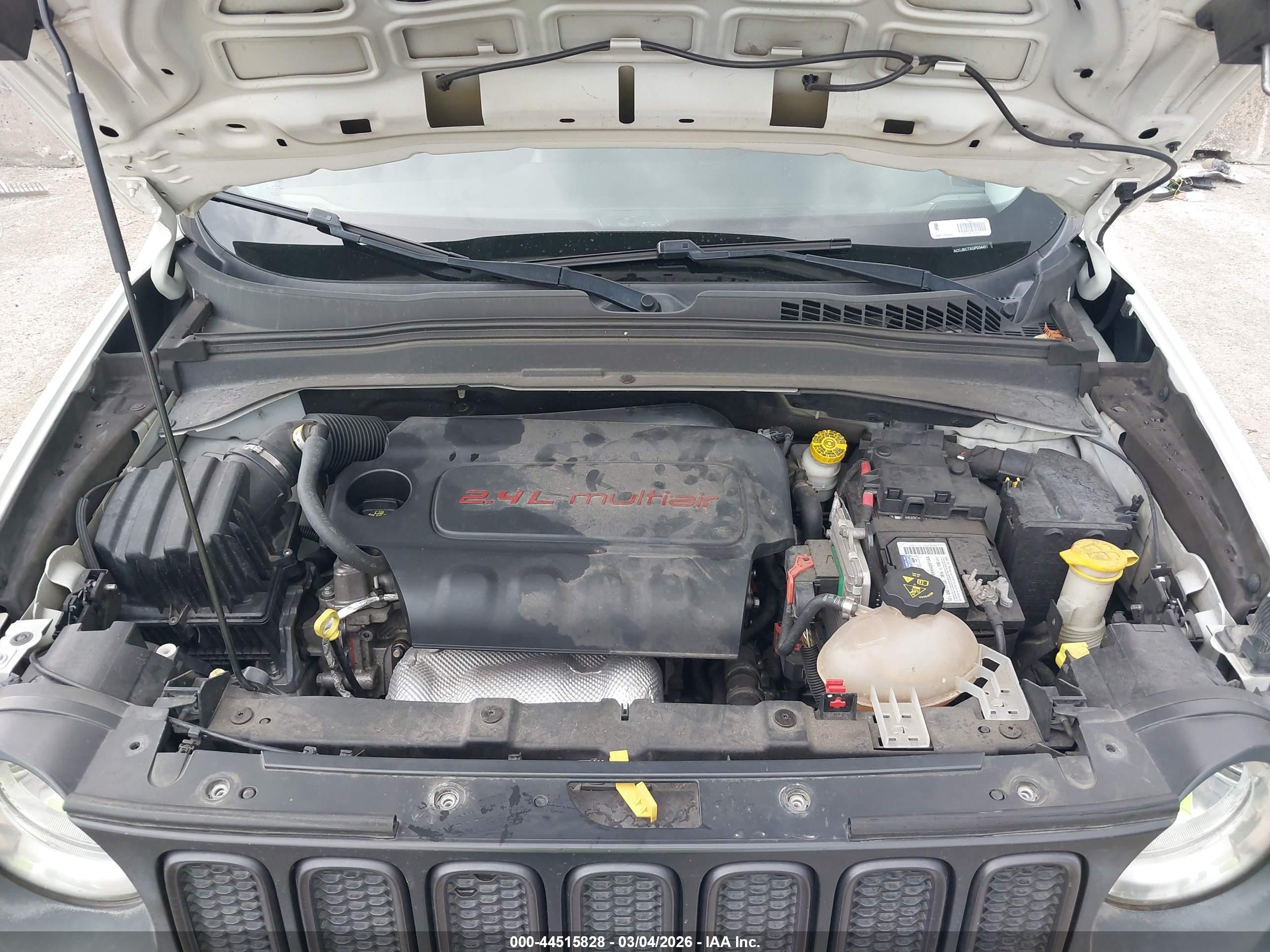 JEEP RENEGADE image 10