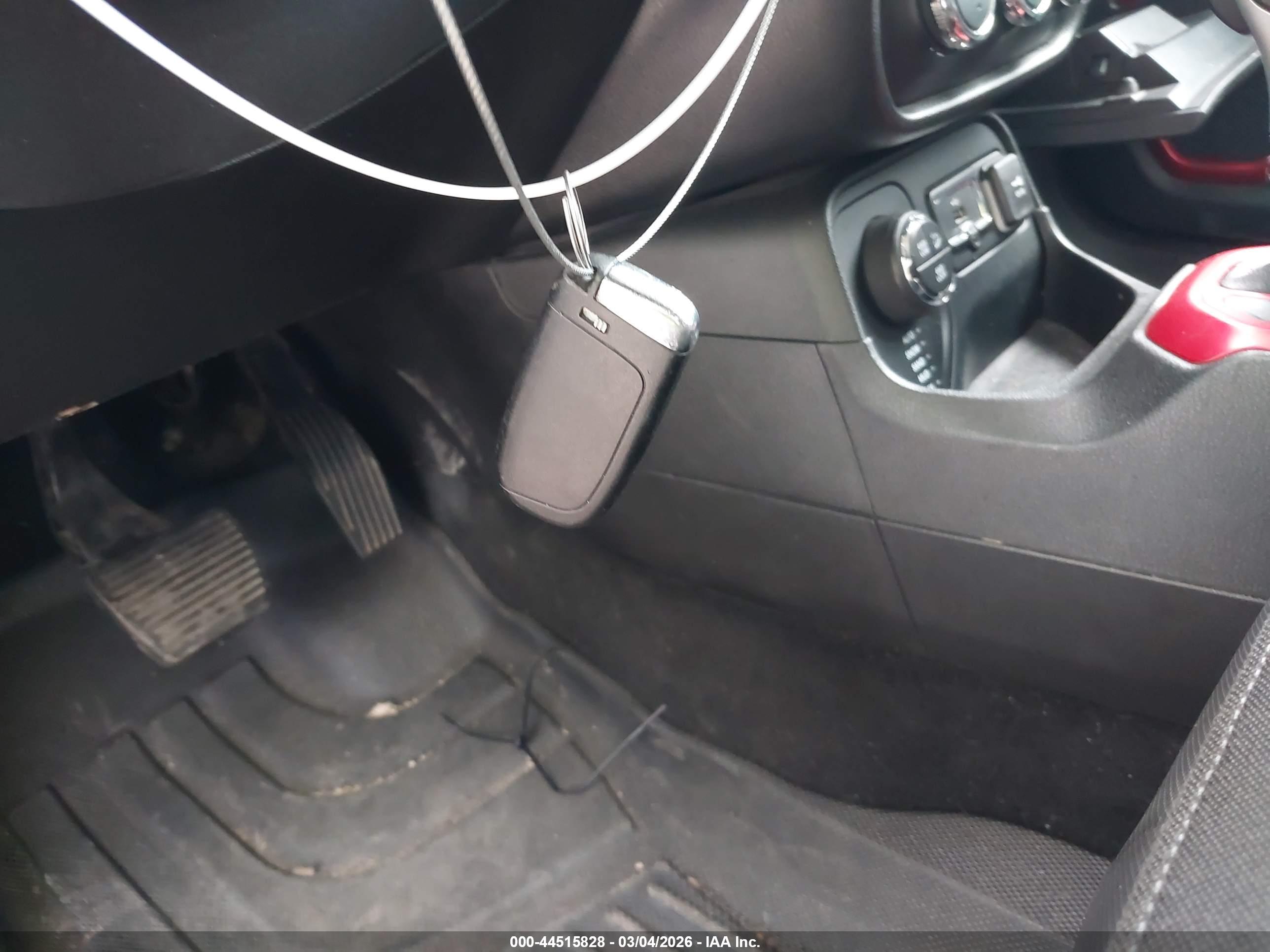 JEEP RENEGADE image 11