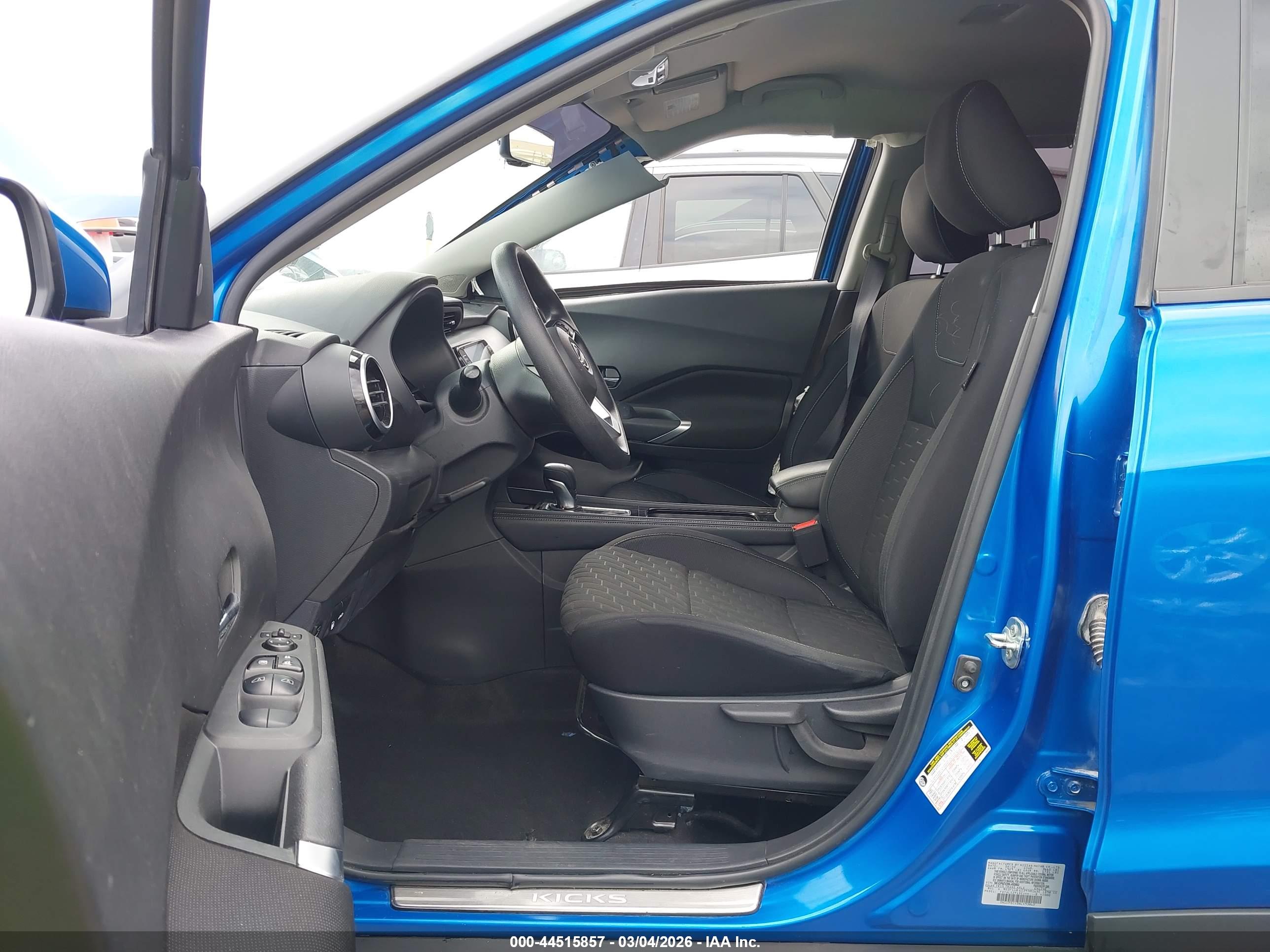 NISSAN KICKS image 5