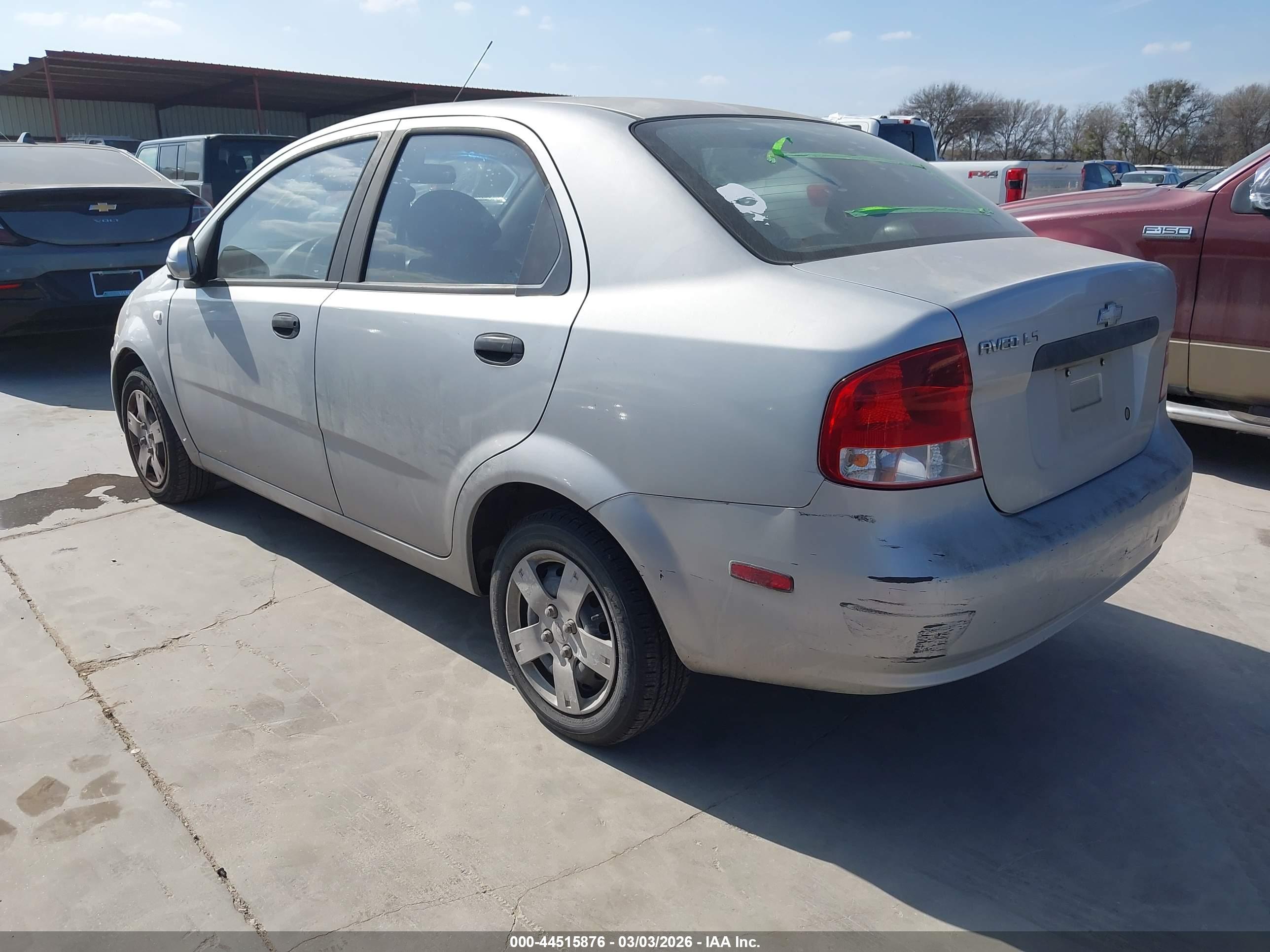 CHEVROLET AVEO image 3