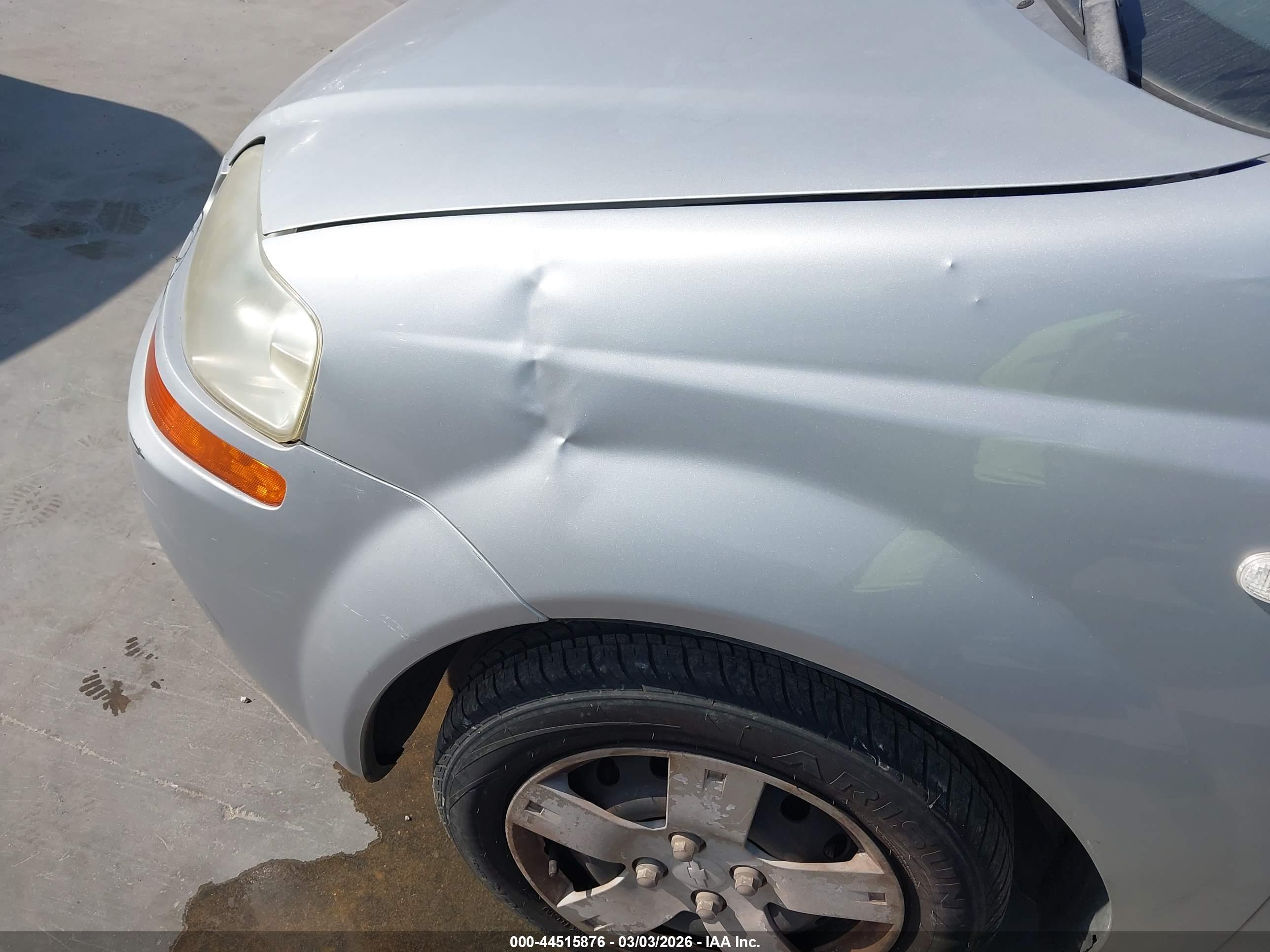 CHEVROLET AVEO image 6