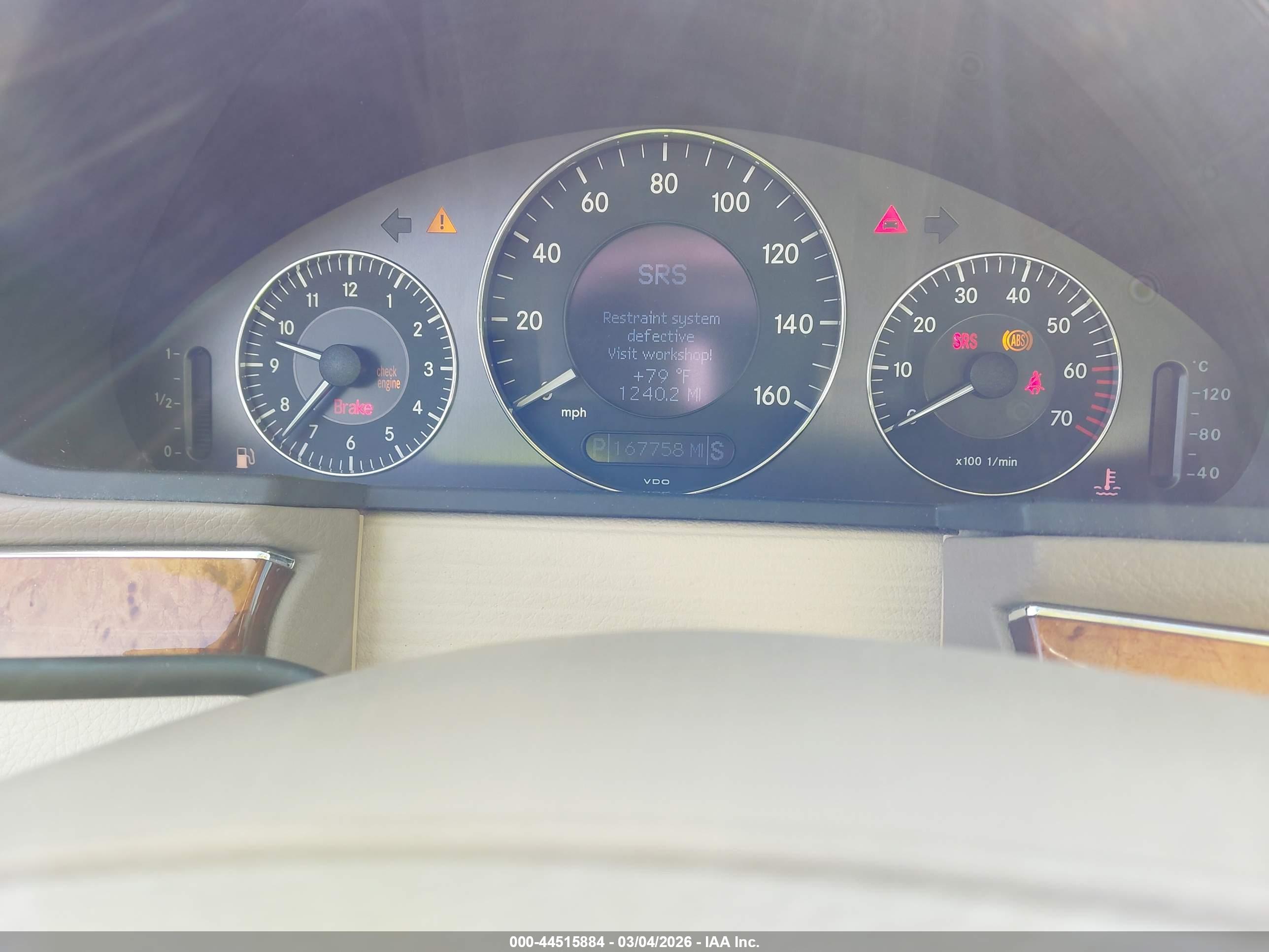 MERCEDES-BENZ E image 7