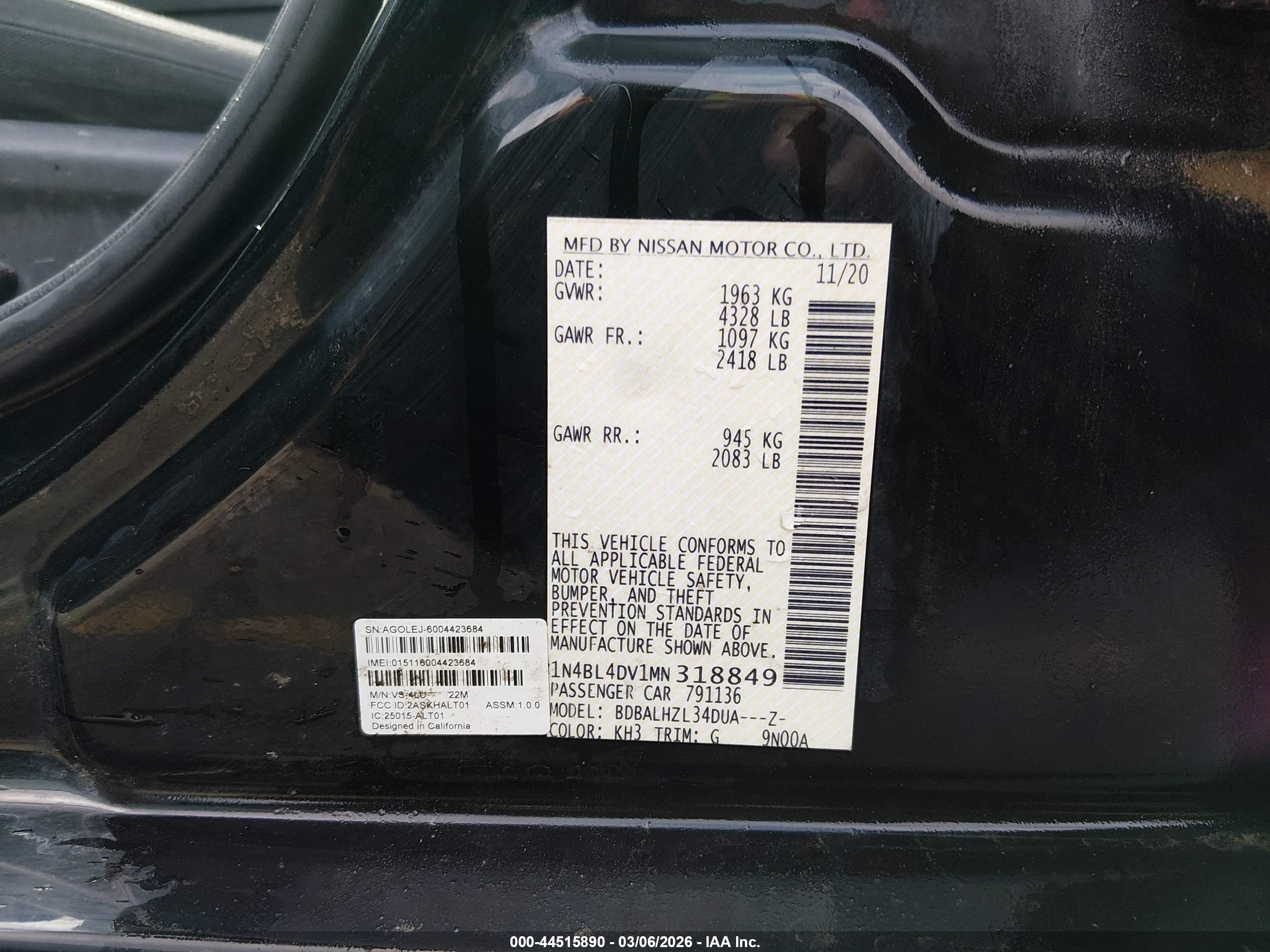 NISSAN ALTIMA image 9