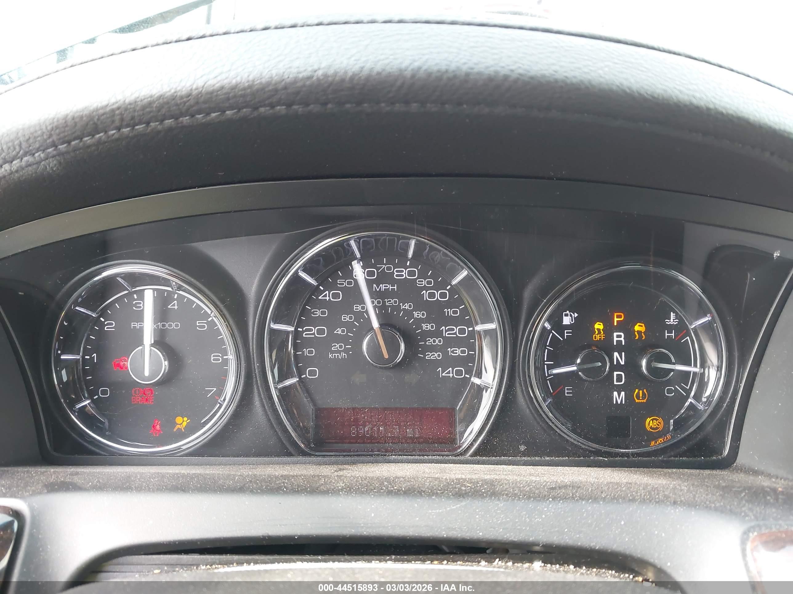 LINCOLN MKS image 7