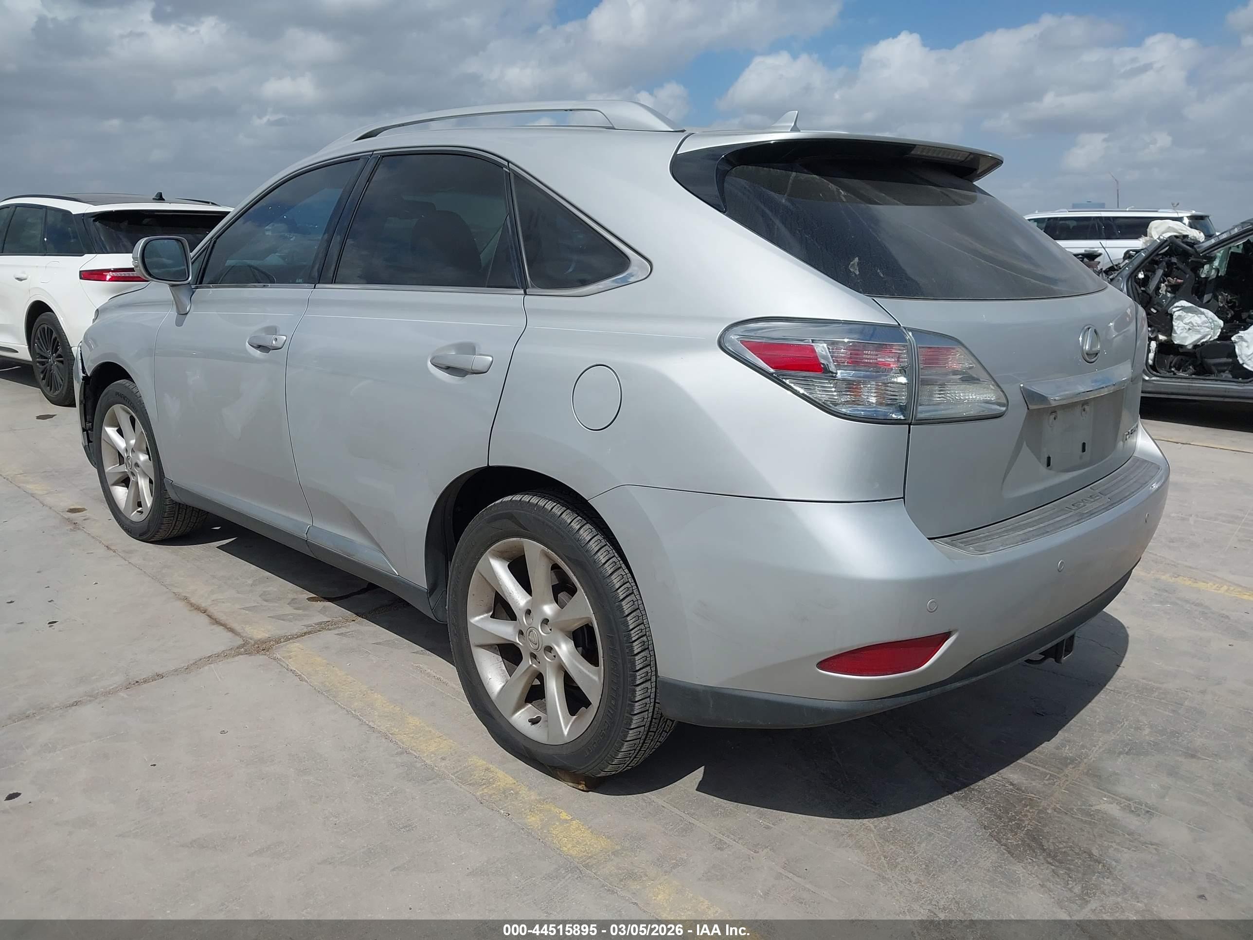 LEXUS RX image 3