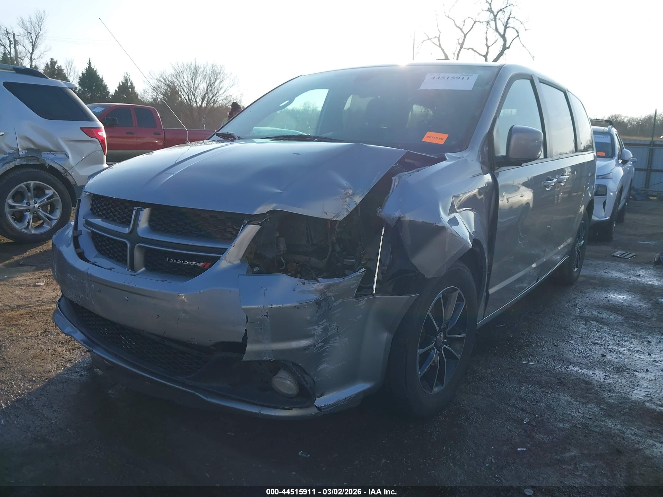 DODGE GRAND image 2