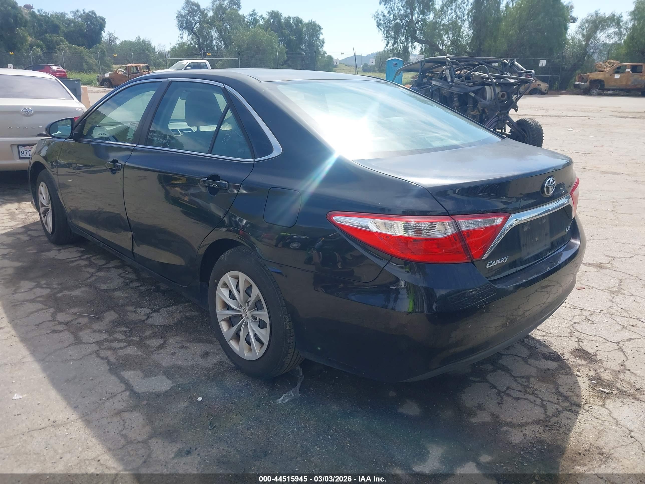 TOYOTA CAMRY image 3