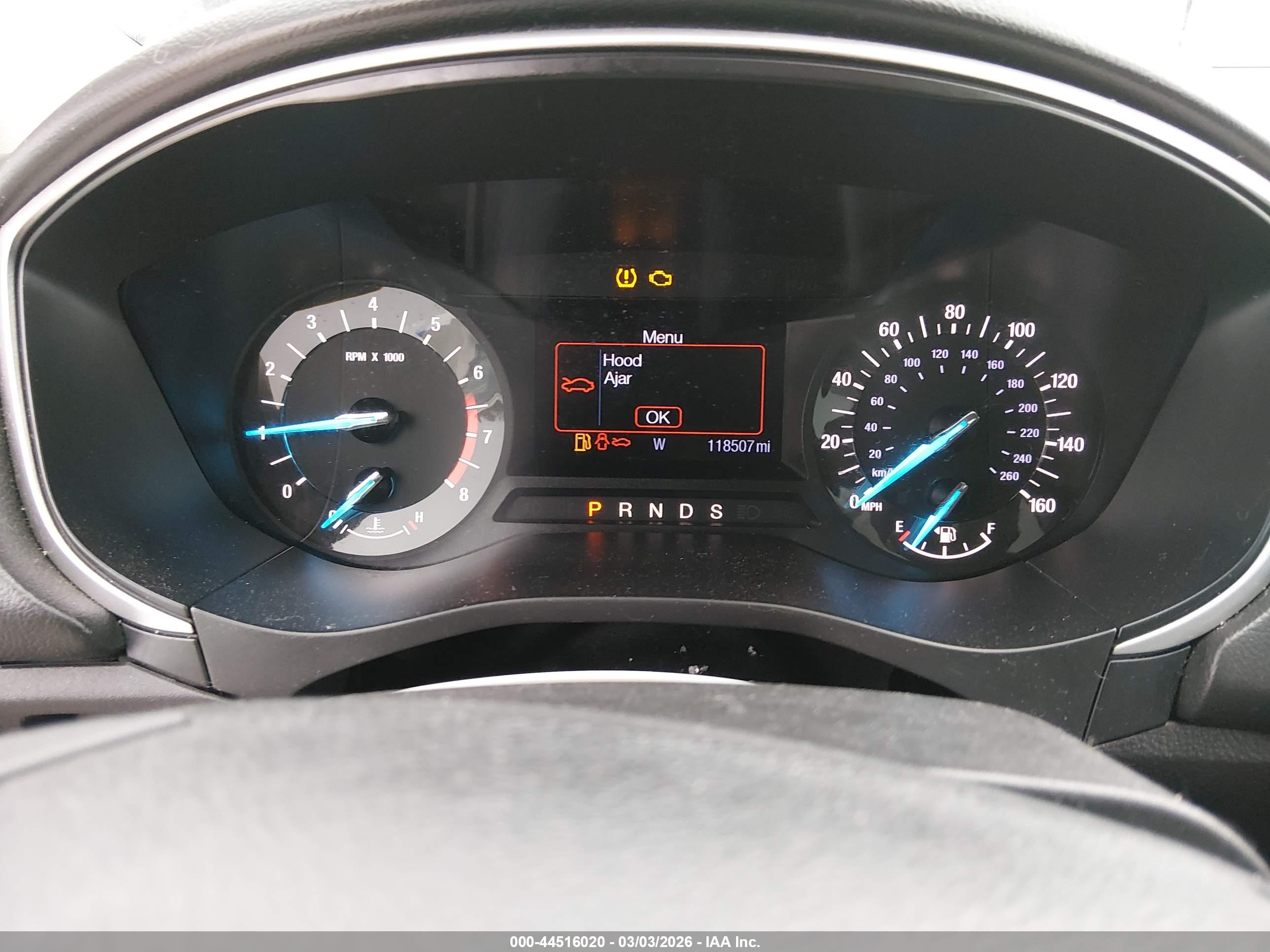 FORD FUSION image 7