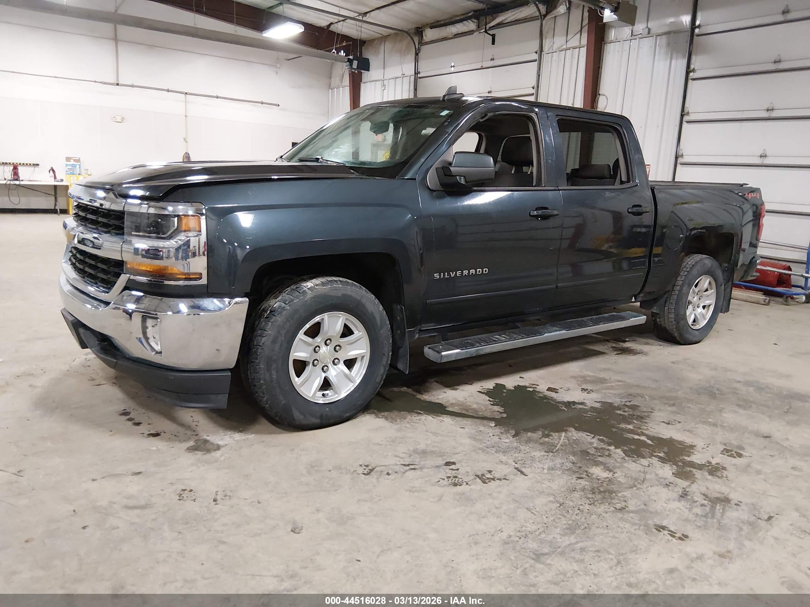 CHEVROLET SILVERADO image 2
