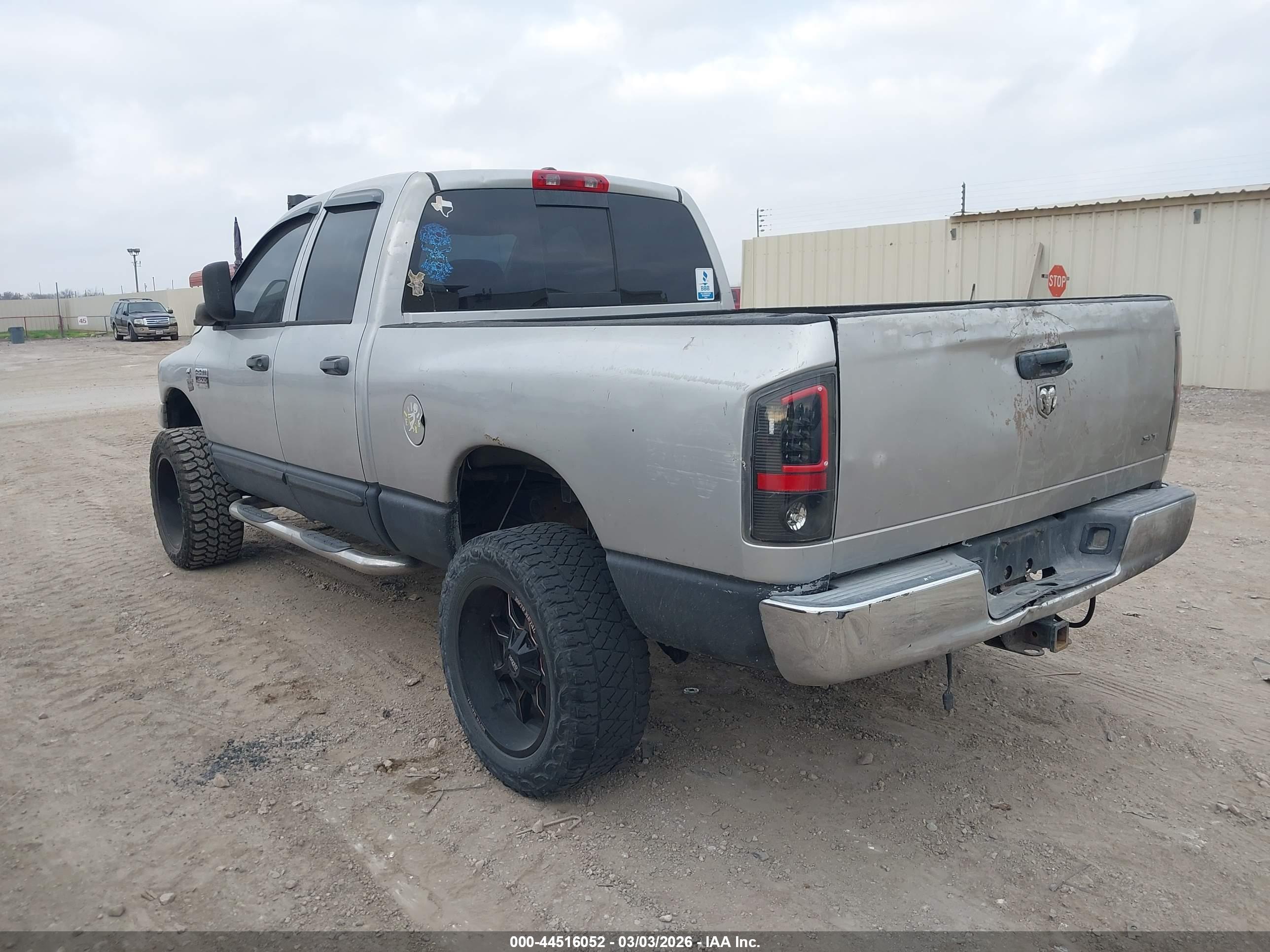 DODGE RAM image 3