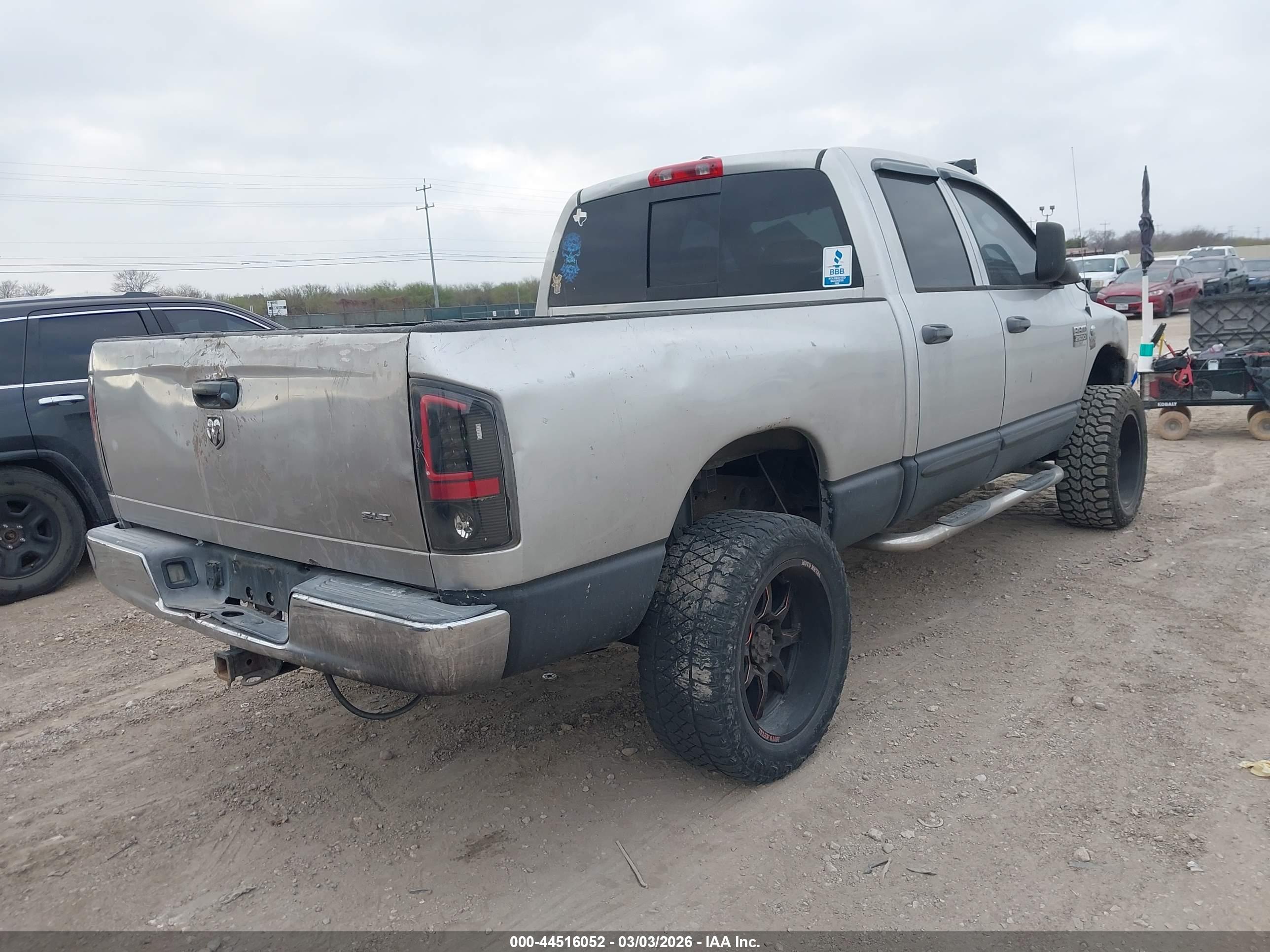DODGE RAM image 4