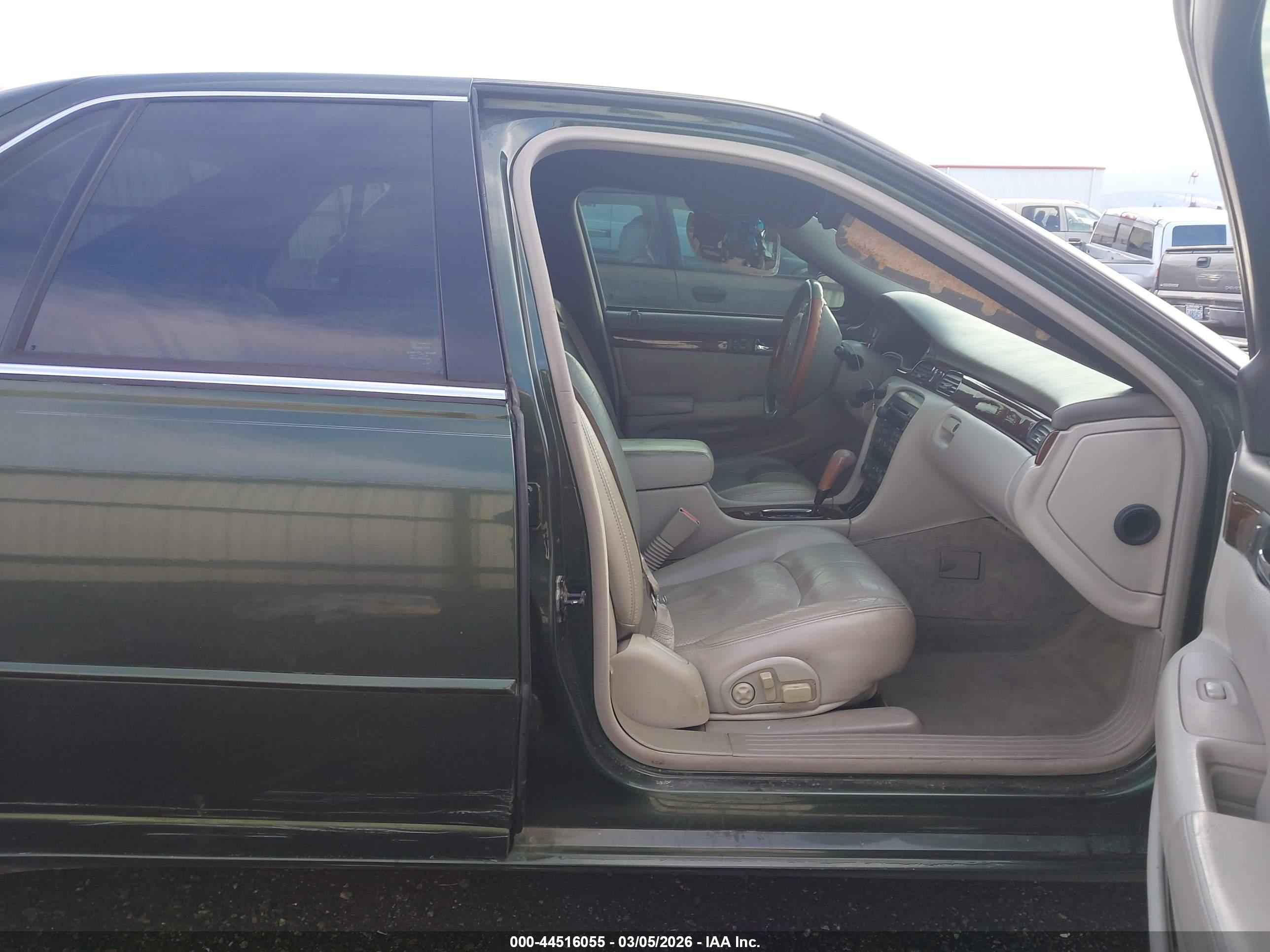 CADILLAC SEVILLE image 5