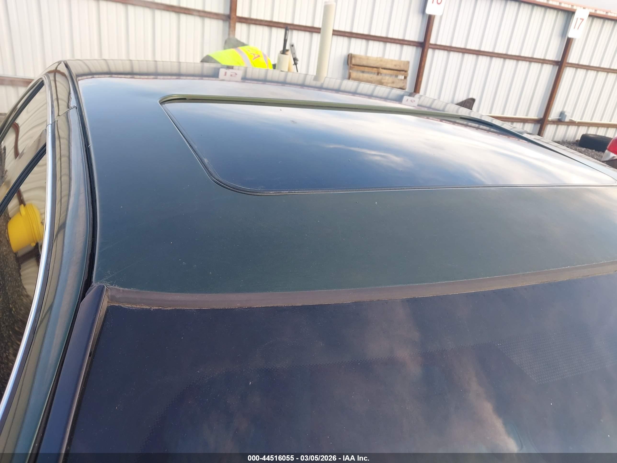 CADILLAC SEVILLE image 6