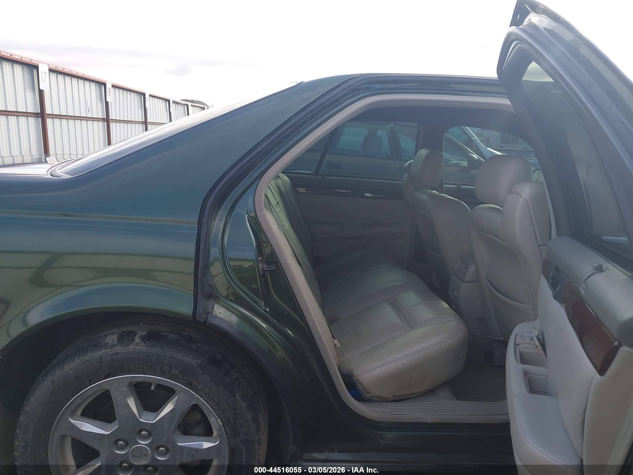 CADILLAC SEVILLE image 8