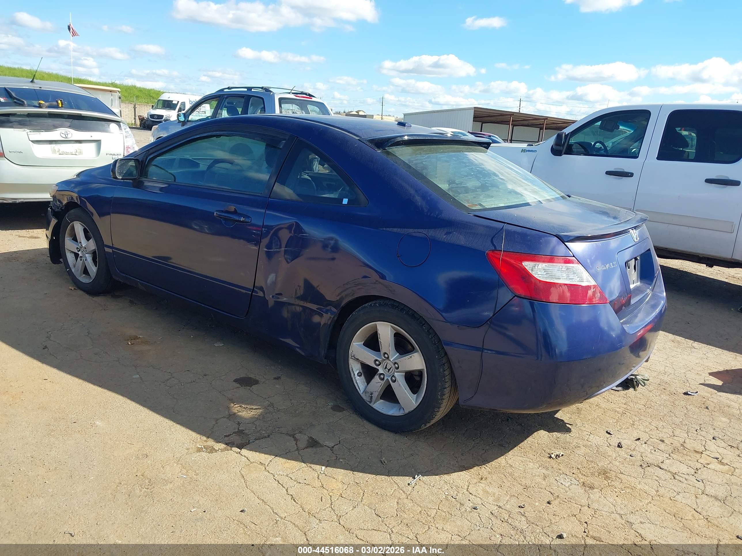 HONDA CIVIC image 3