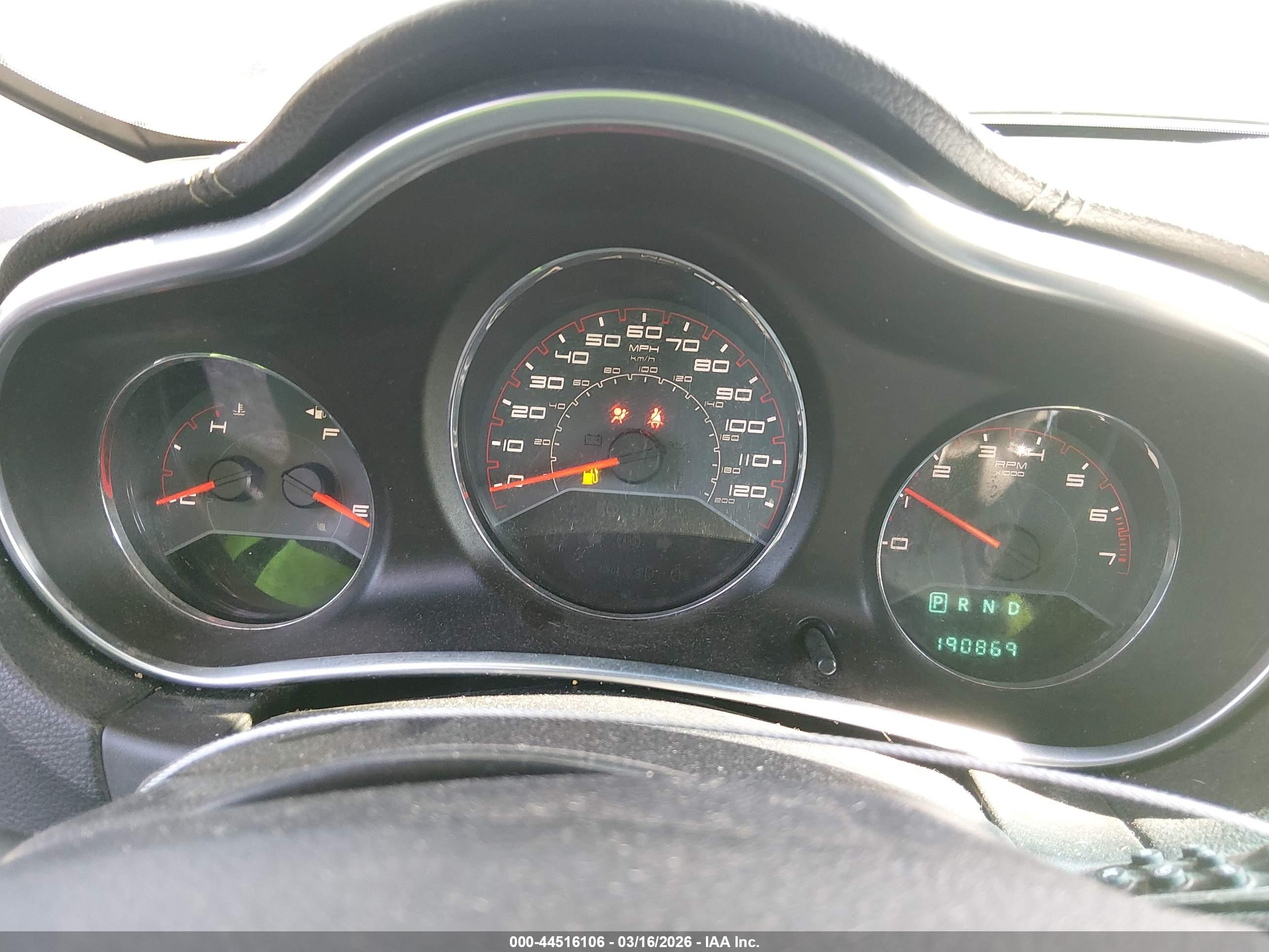 DODGE AVENGER image 7