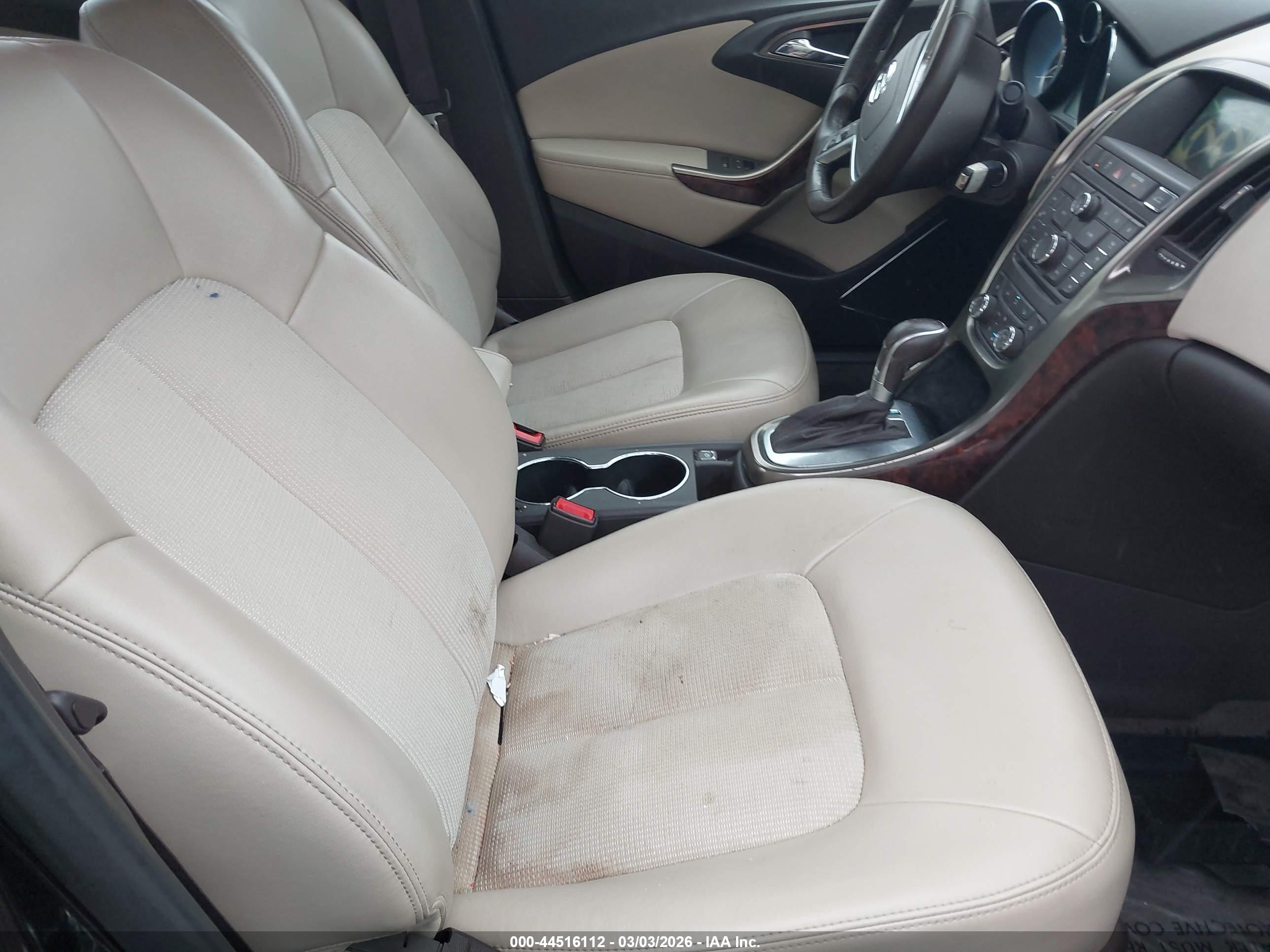 BUICK VERANO image 5
