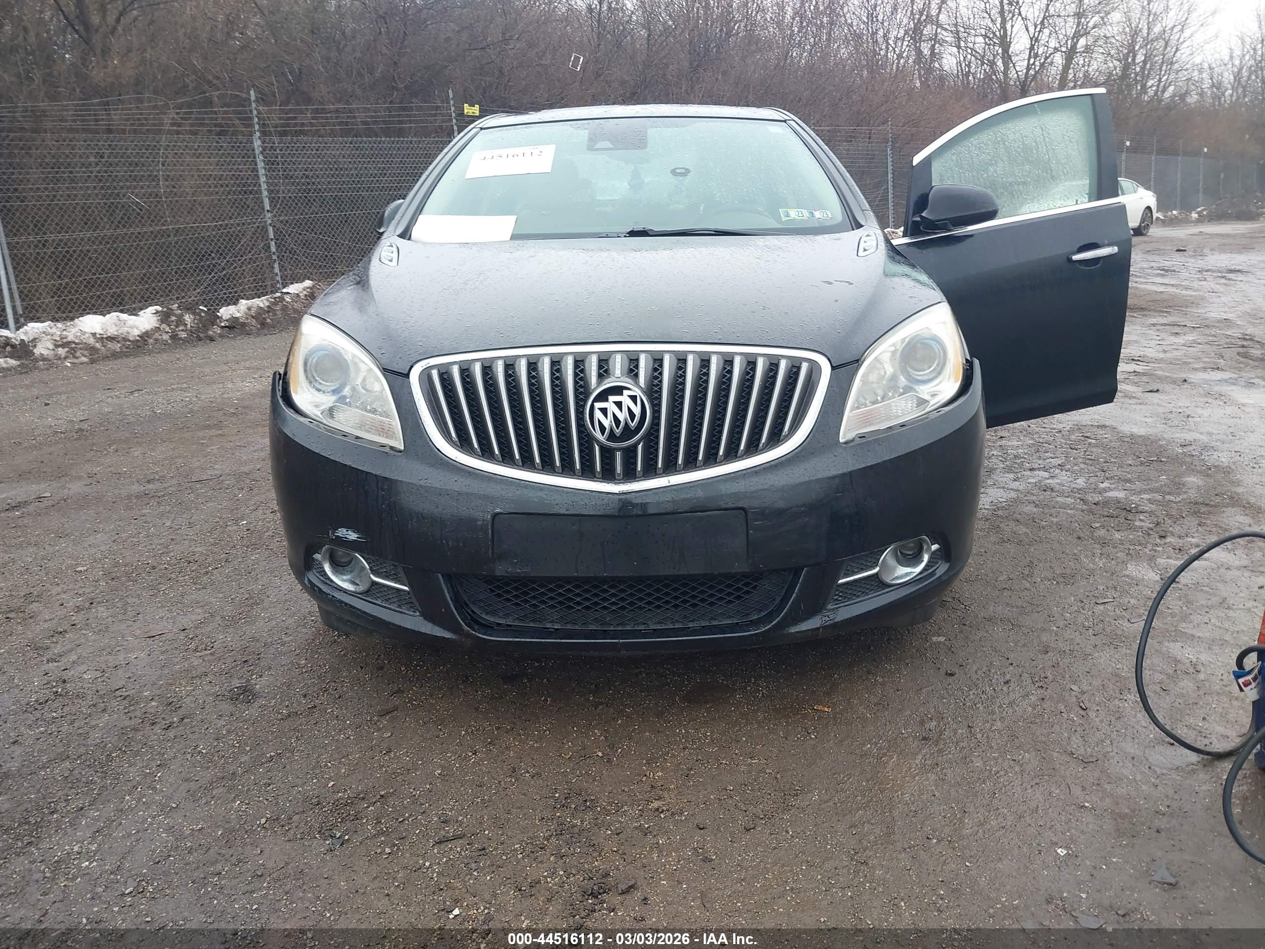 BUICK VERANO image 6