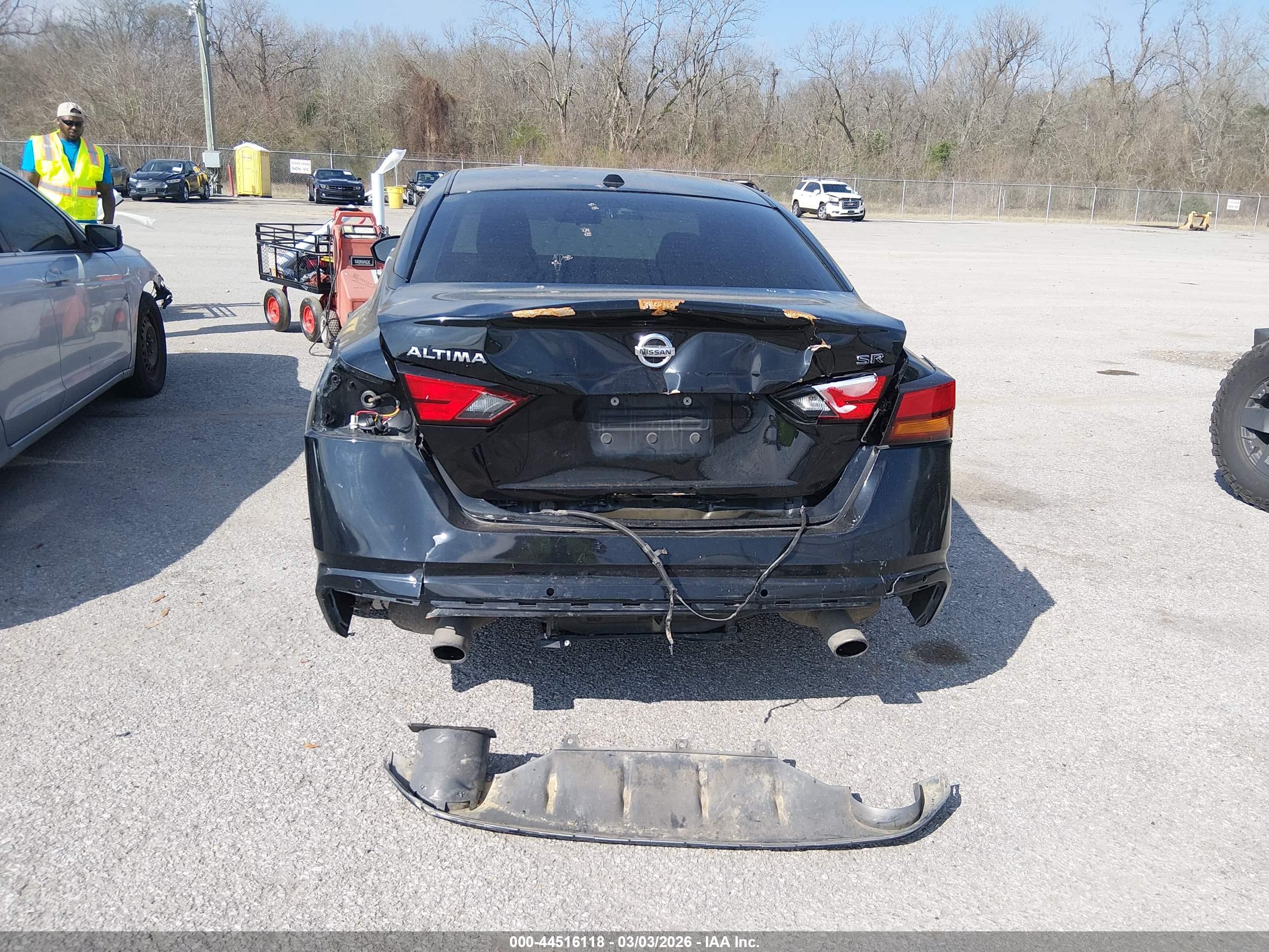 NISSAN ALTIMA image 6