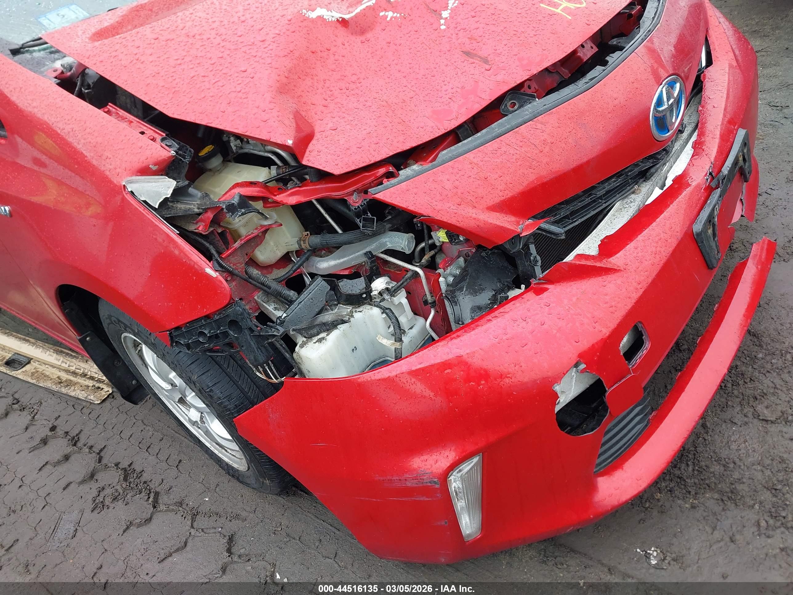 TOYOTA PRIUS image 6