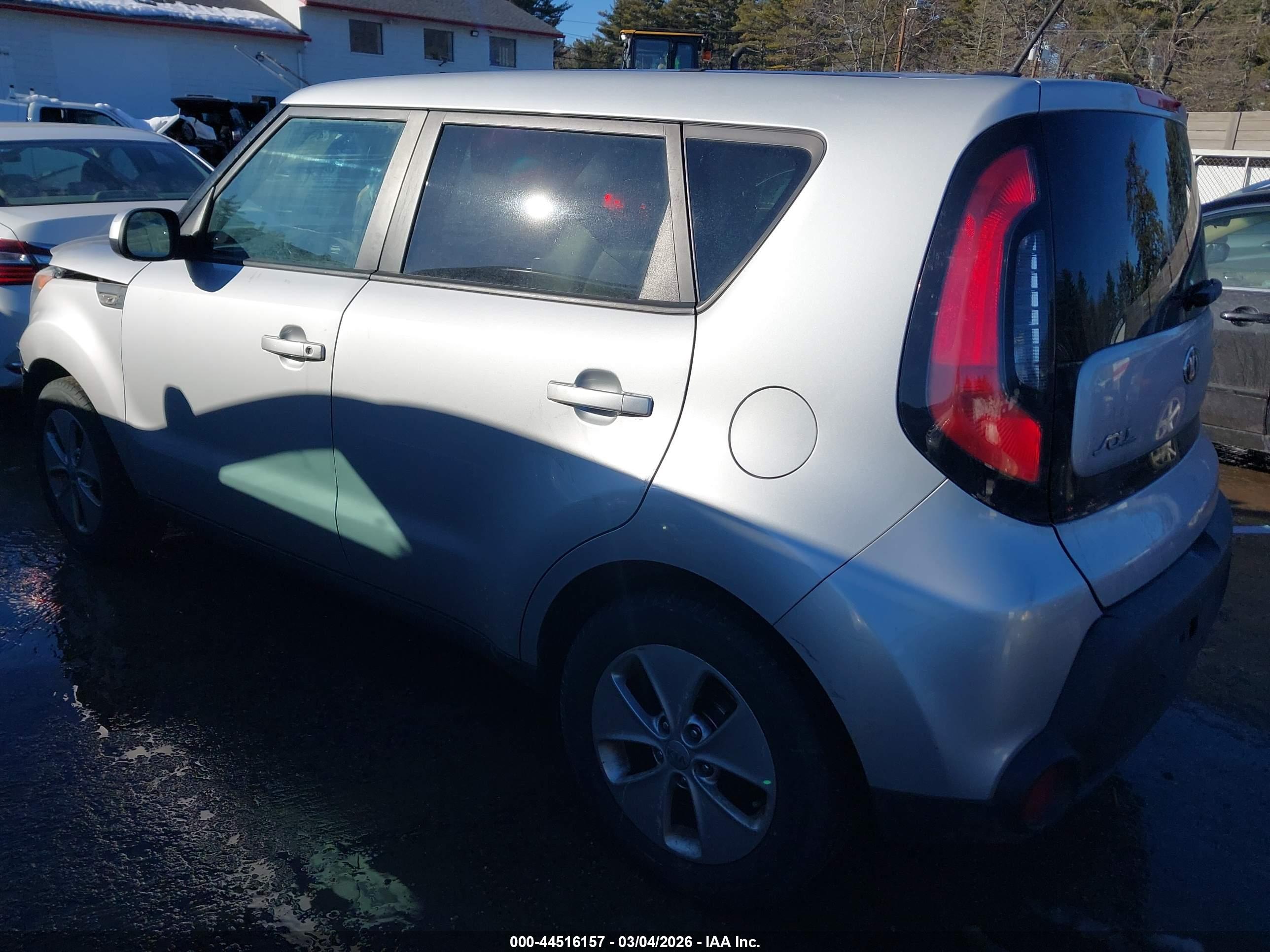 KIA SOUL image 3