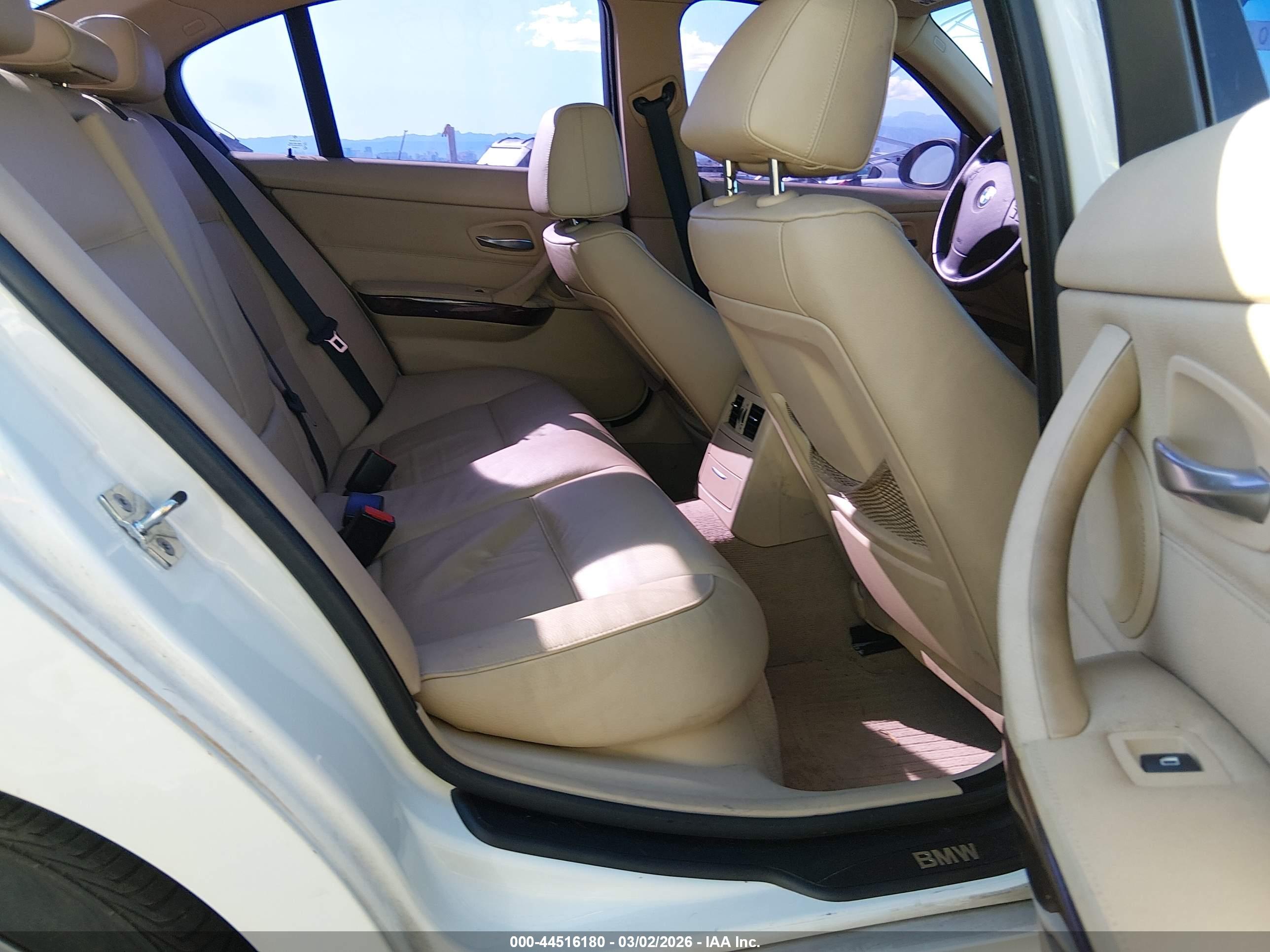 BMW 335I image 8