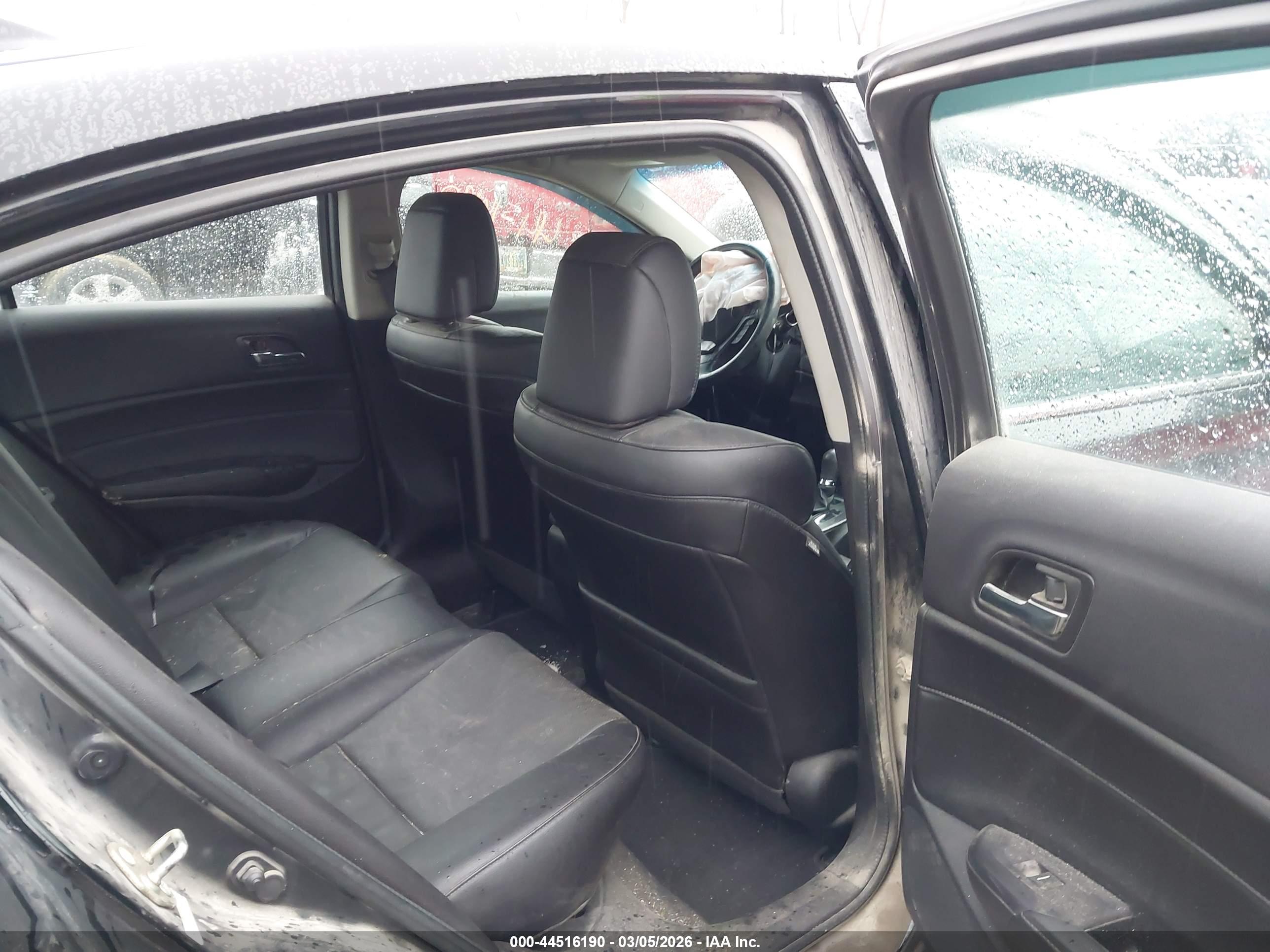 ACURA ILX image 8
