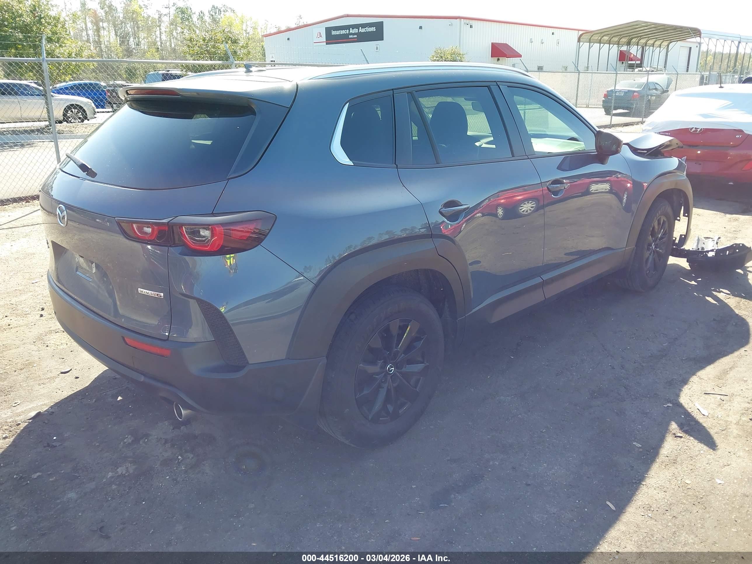 MAZDA CX-50 image 4