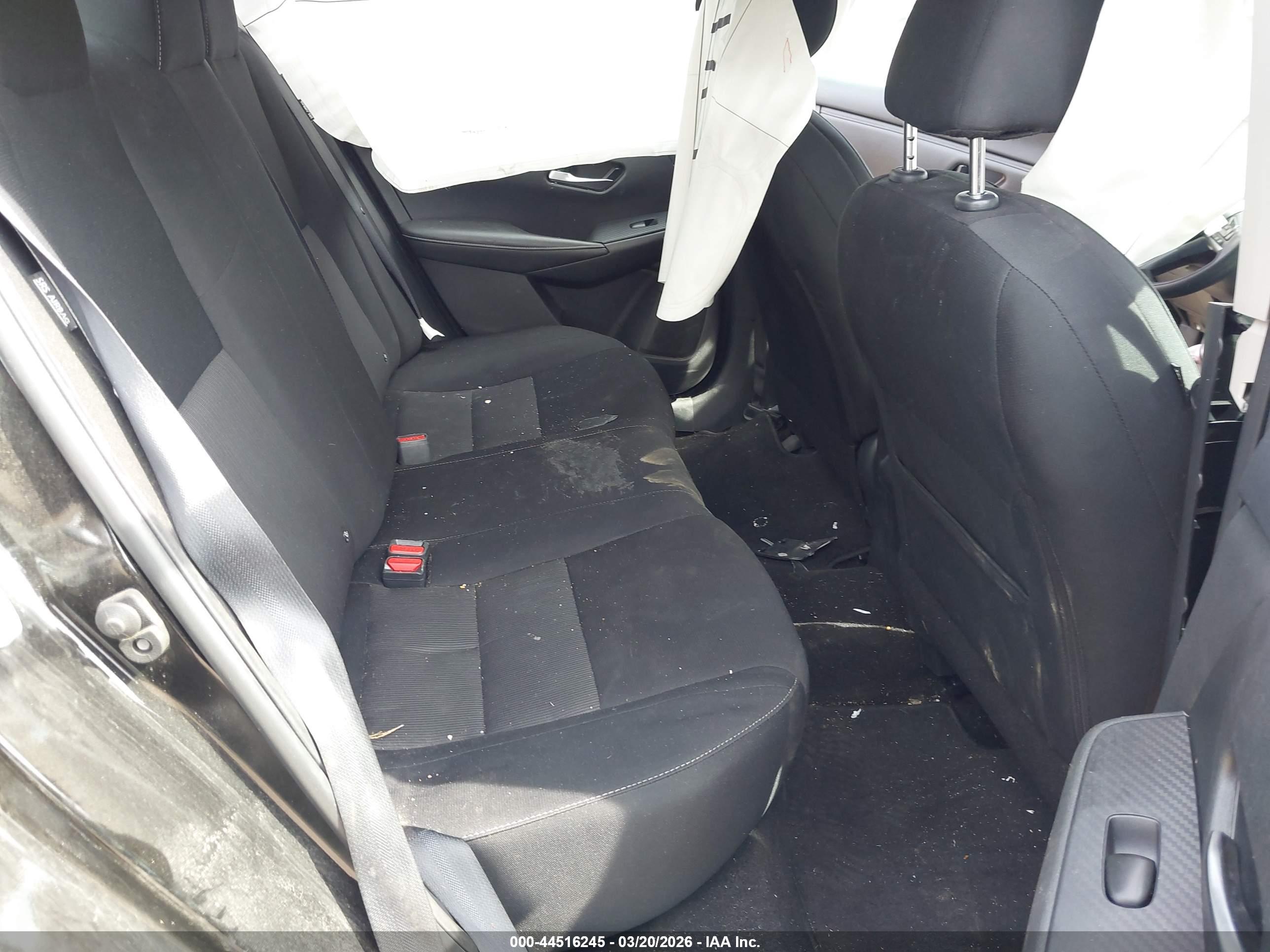 NISSAN SENTRA image 8