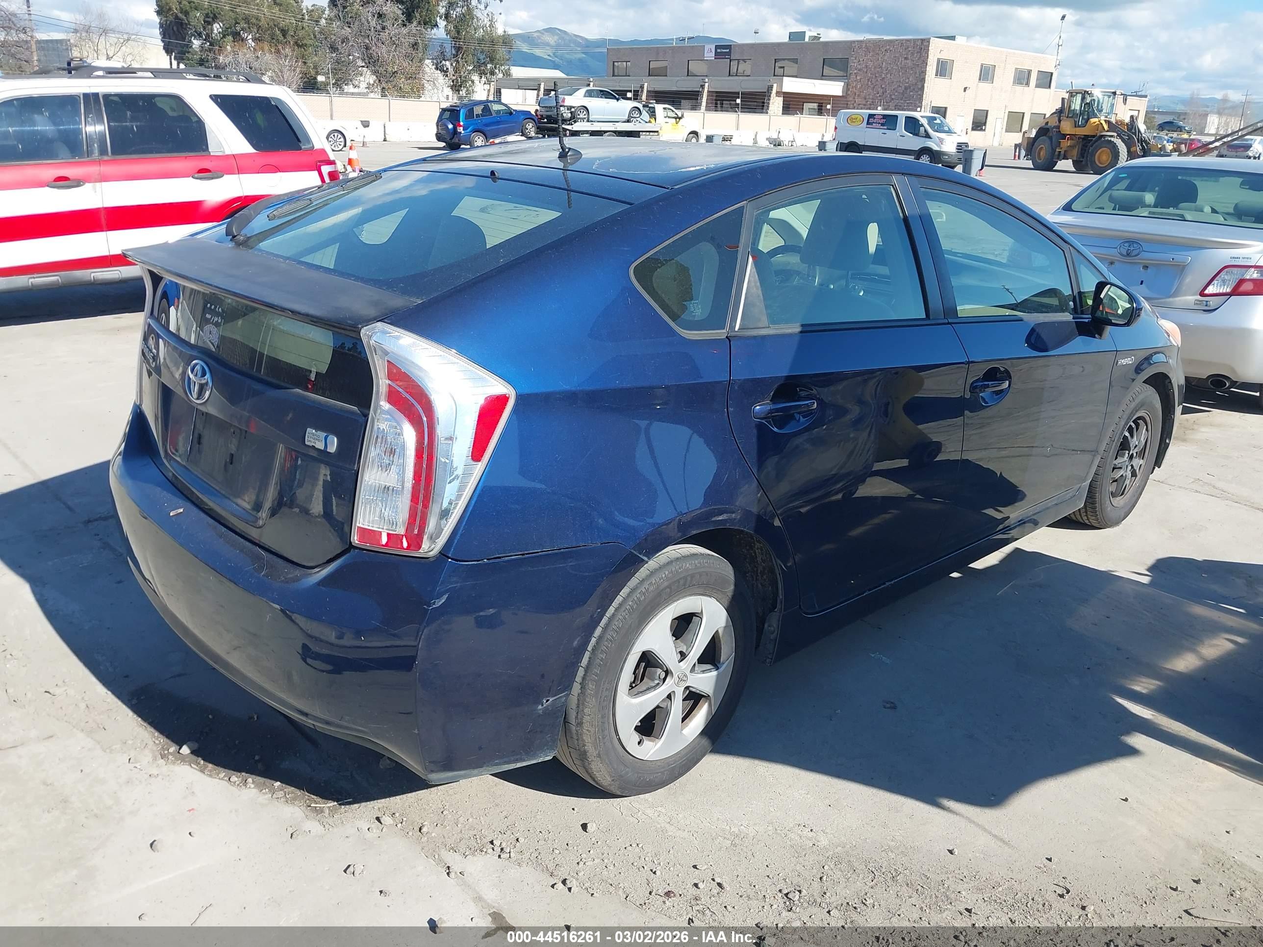 TOYOTA PRIUS image 4