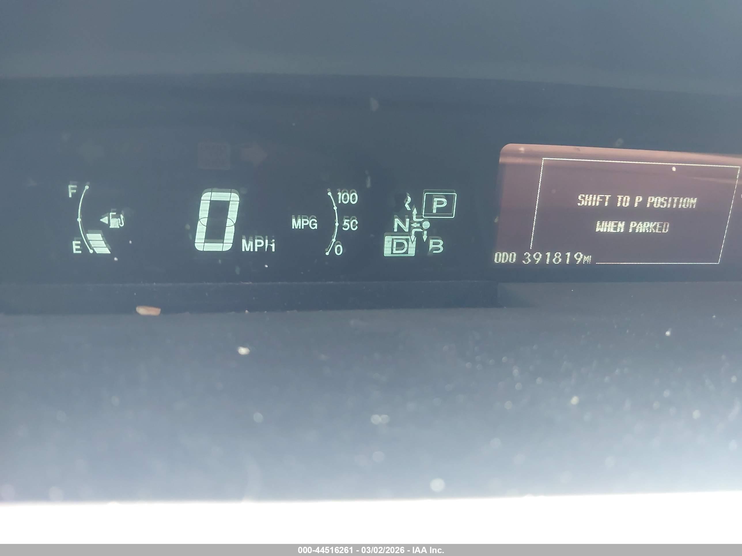 TOYOTA PRIUS image 7