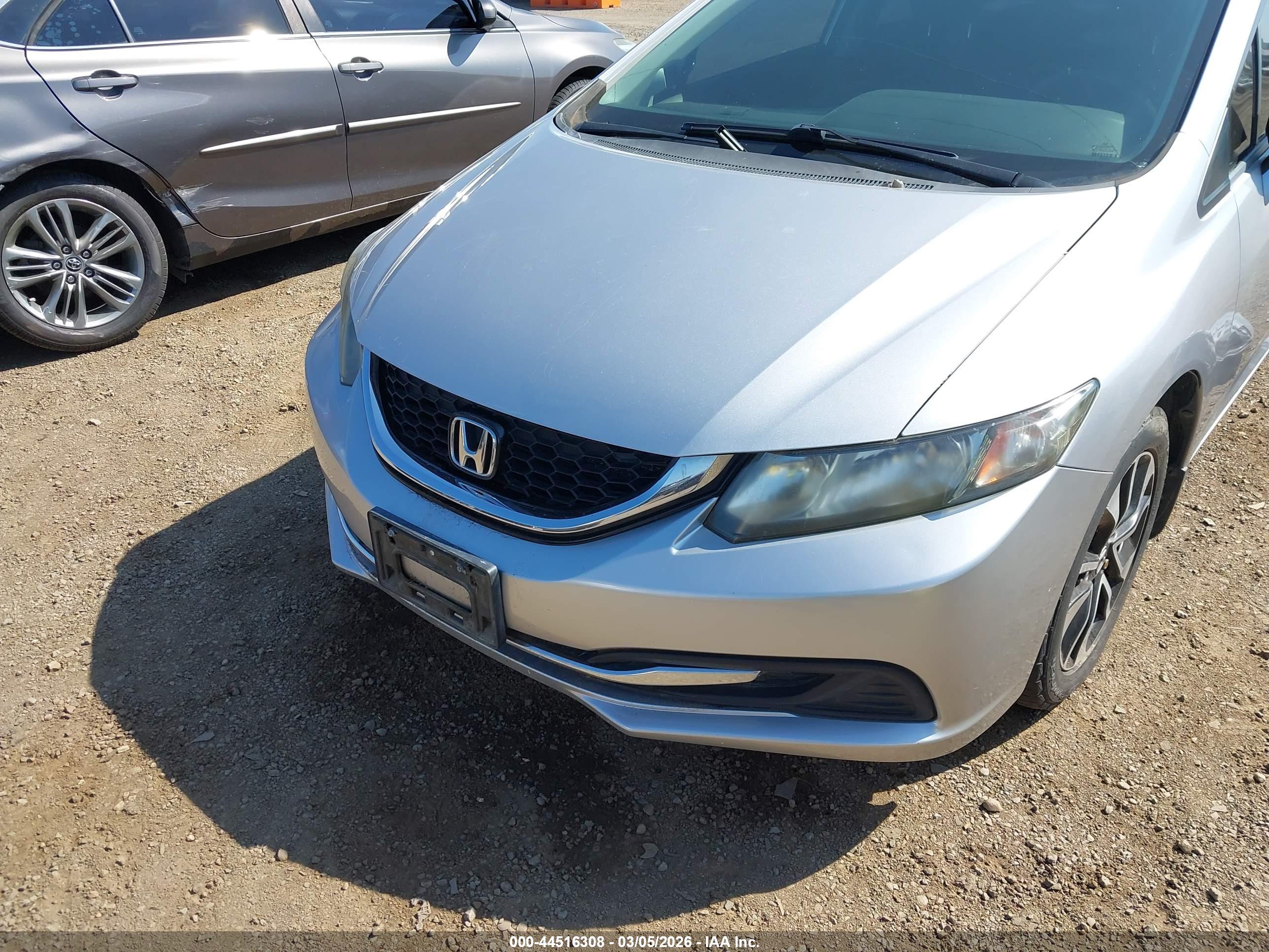 HONDA CIVIC image 6
