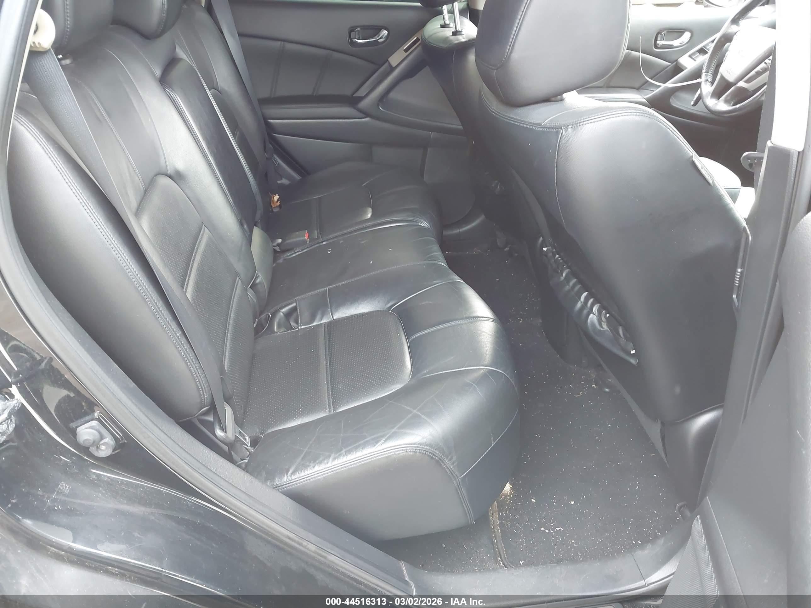 NISSAN MURANO image 8