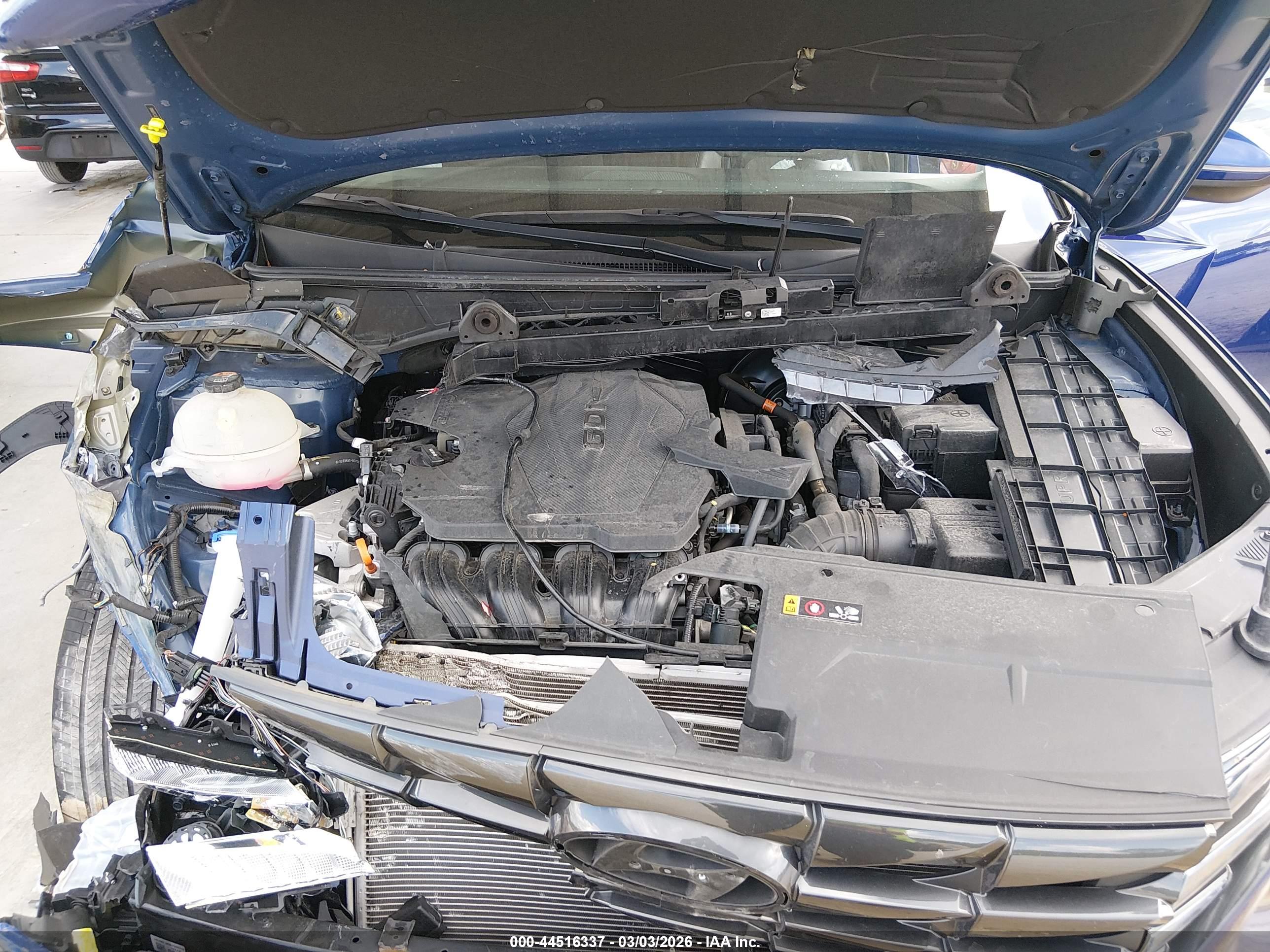 HYUNDAI TUCSON image 10