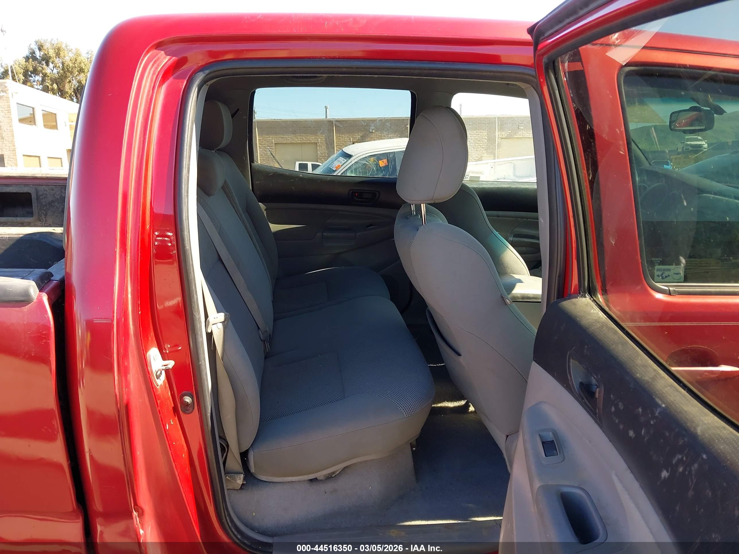 TOYOTA TACOMA image 8