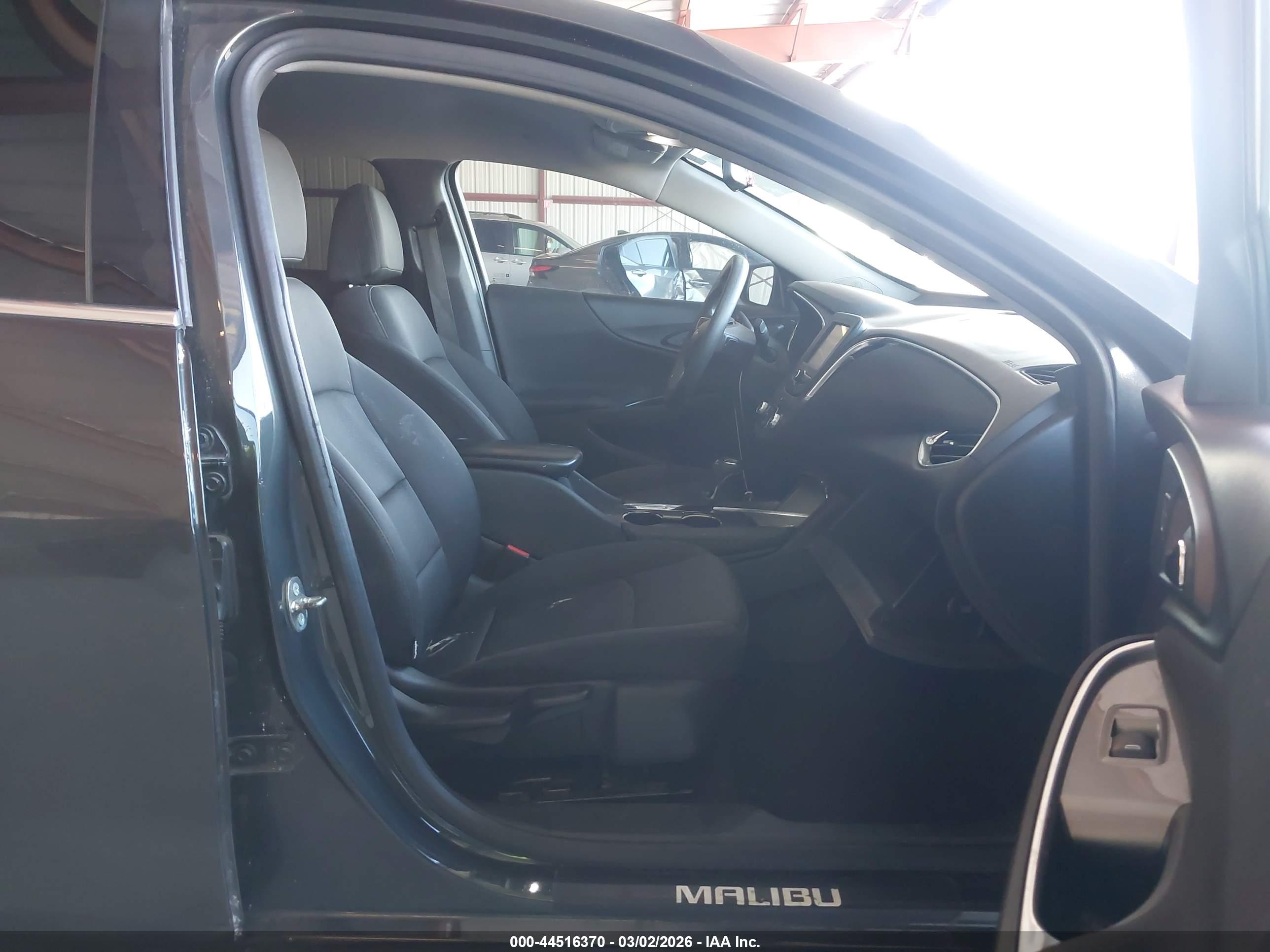 CHEVROLET MALIBU image 5