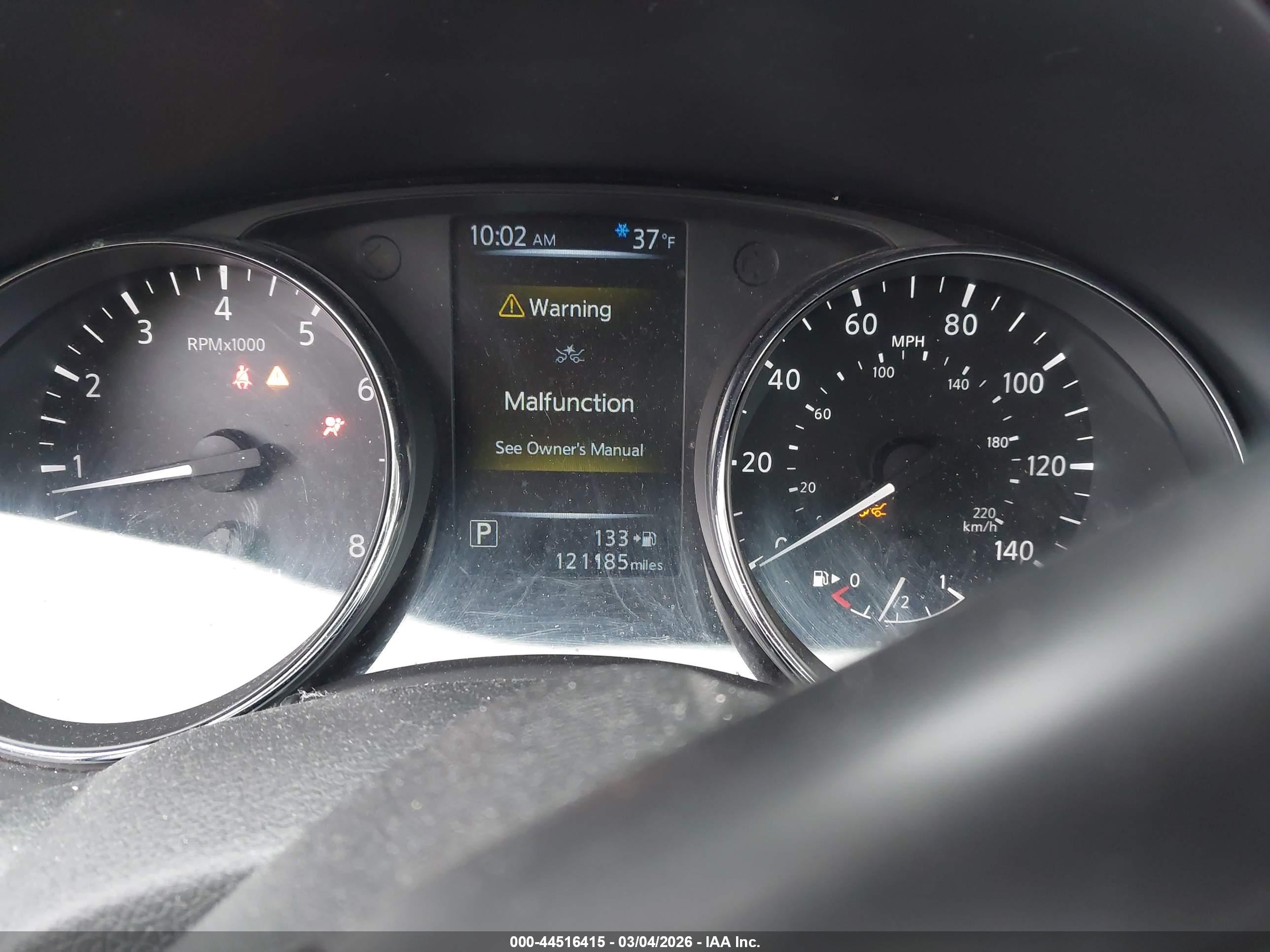 NISSAN ROGUE image 7