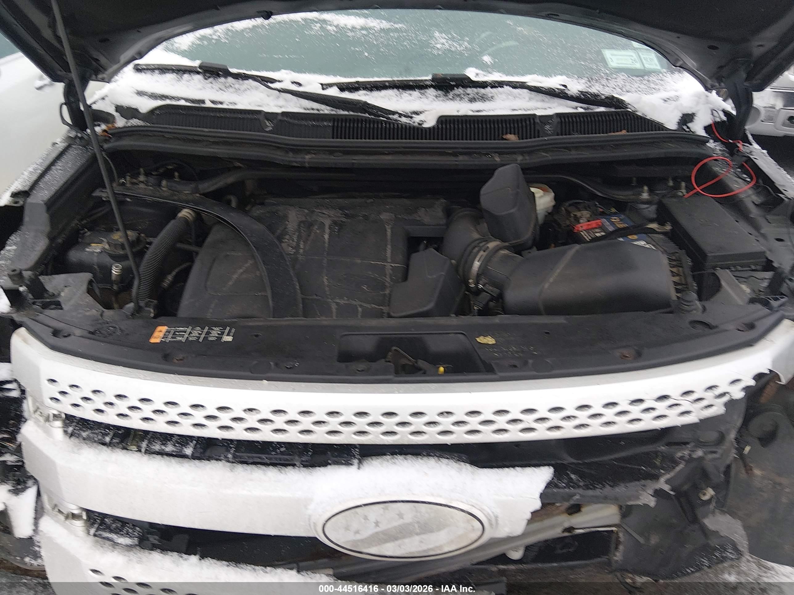 FORD EXPLORER image 10