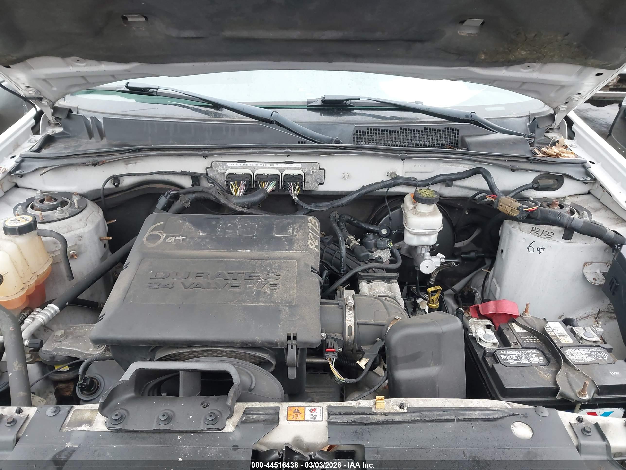 FORD ESCAPE image 10