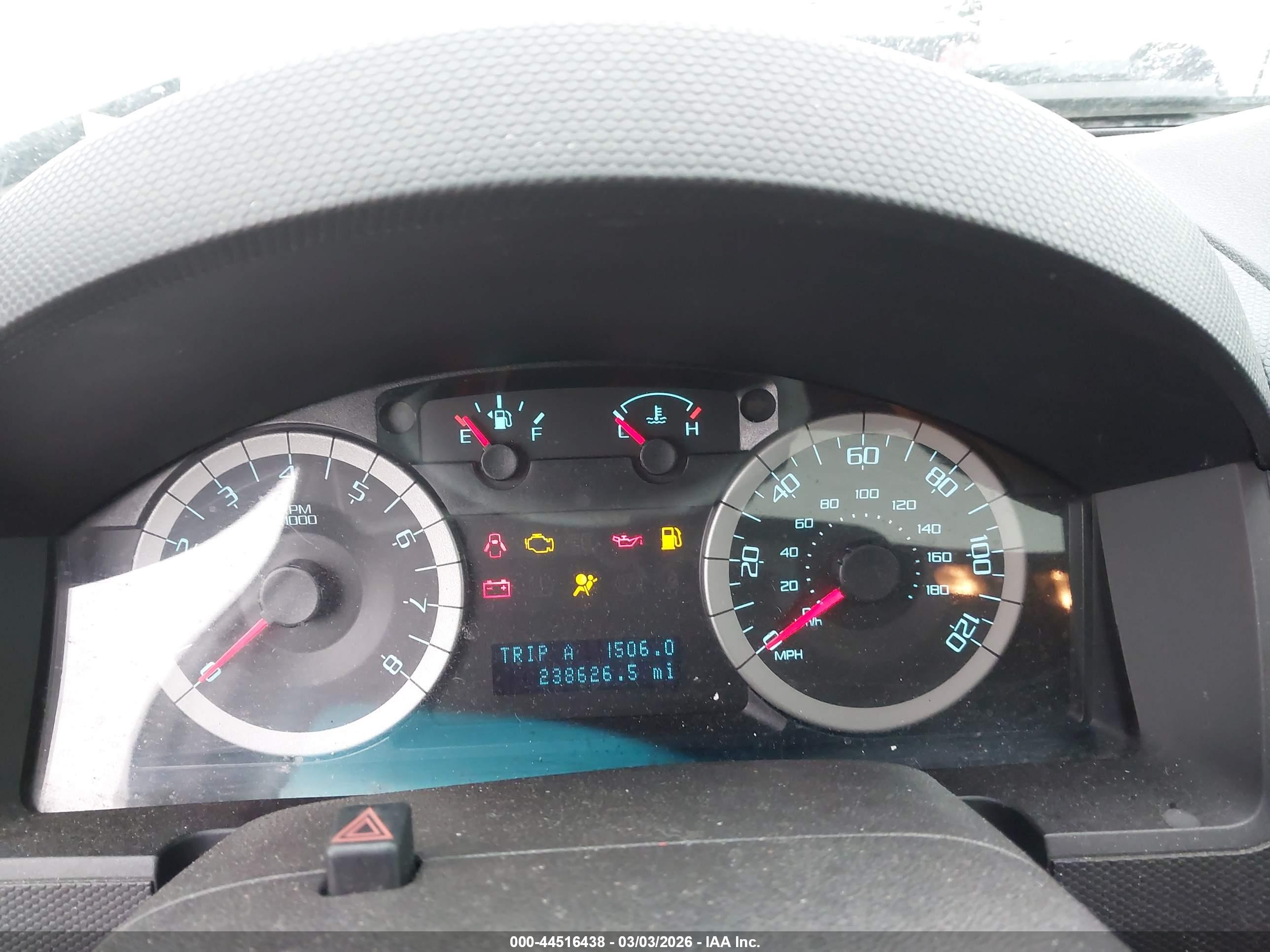 FORD ESCAPE image 7
